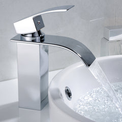 Contemporary Chrome Bathroom Faucet