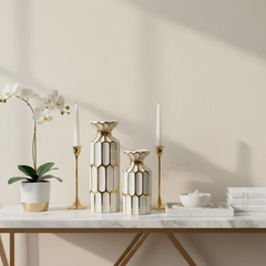 Set of 2 Candle Holders White and Gold