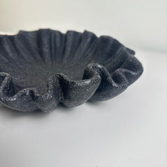 Minimalist Modern Flower Bowl Shape Tray 12x12x3“ - Black