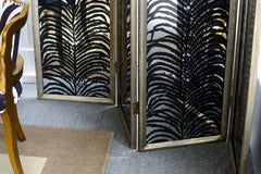 Room Divider, Herero 4-Panel Decorative Screen - Black