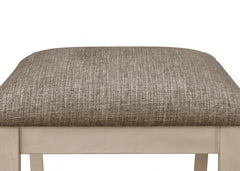 Cottage Style Chalk Grey Finish Bench