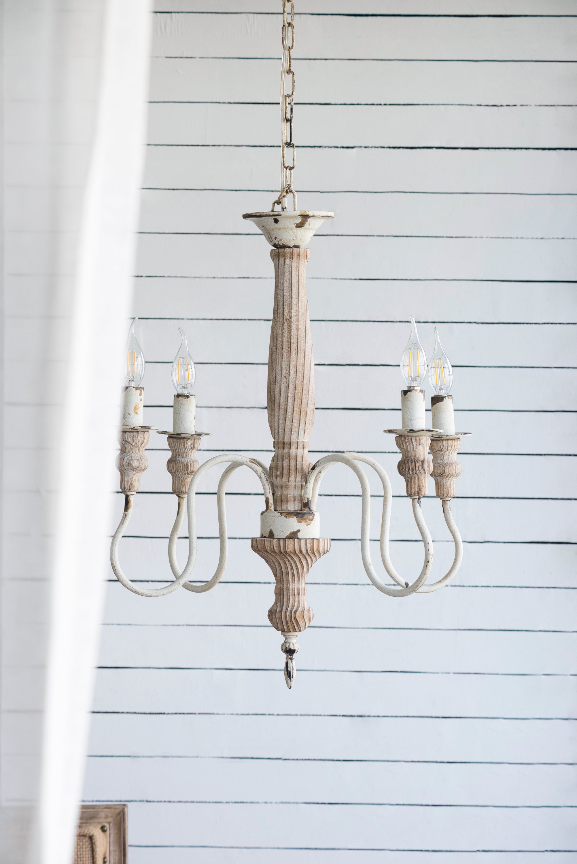 4-Light Rustic Style Chandelier, Hanging Light Fixture with Adjustable Chain - Cream White