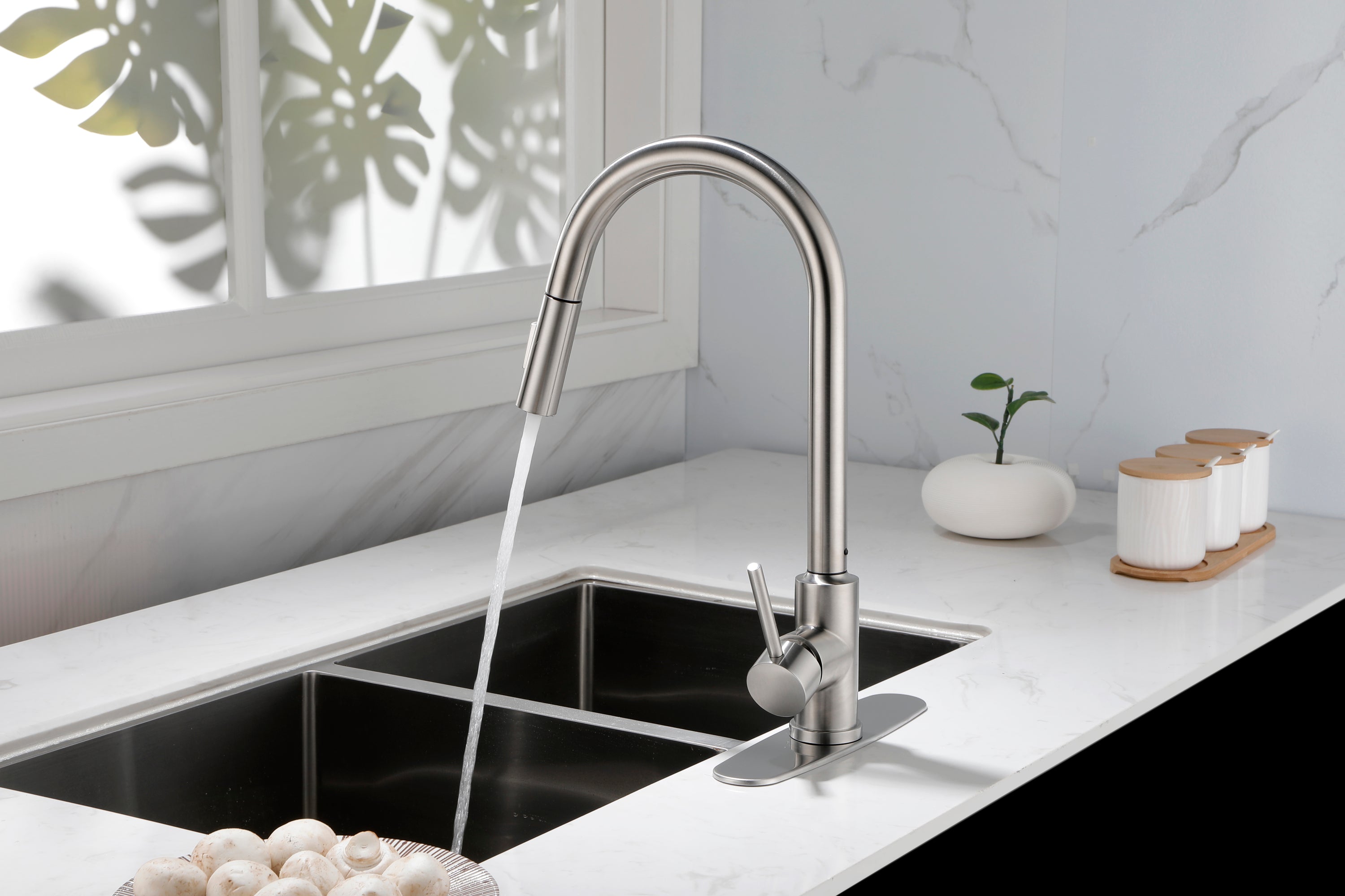 Kitchen Faucet with Pull Down Sprayer - Brushed Nickel