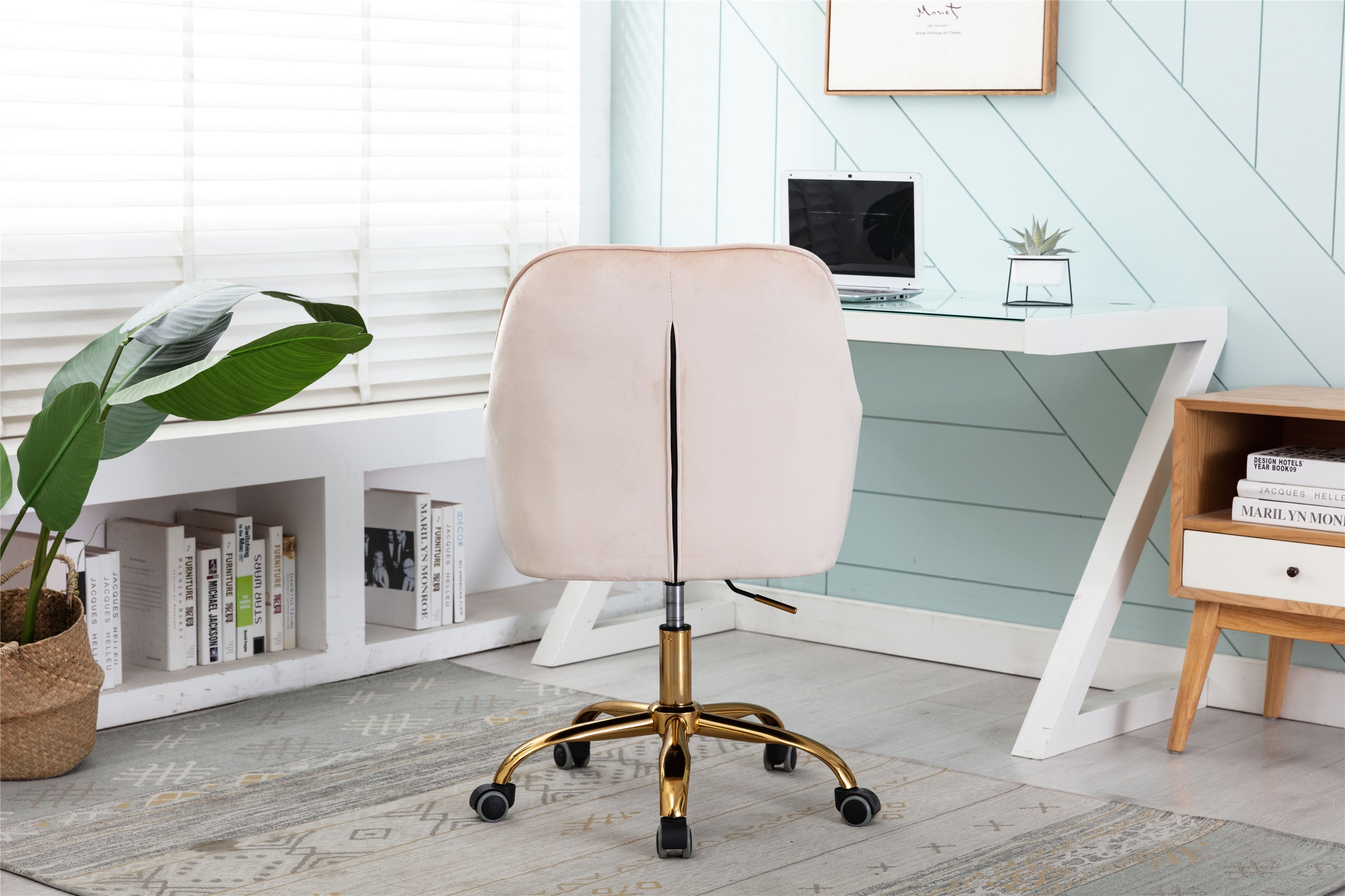 Modern Velvet Swivel Shell Chair - Beige