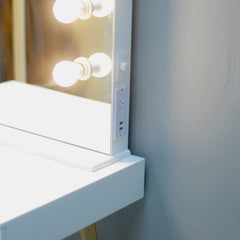 Bathroom Furniture LED Illuminated Makeup Mirror