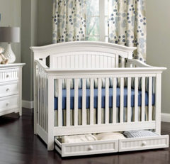 White solid Wood 4-in-1 Convertible Crib