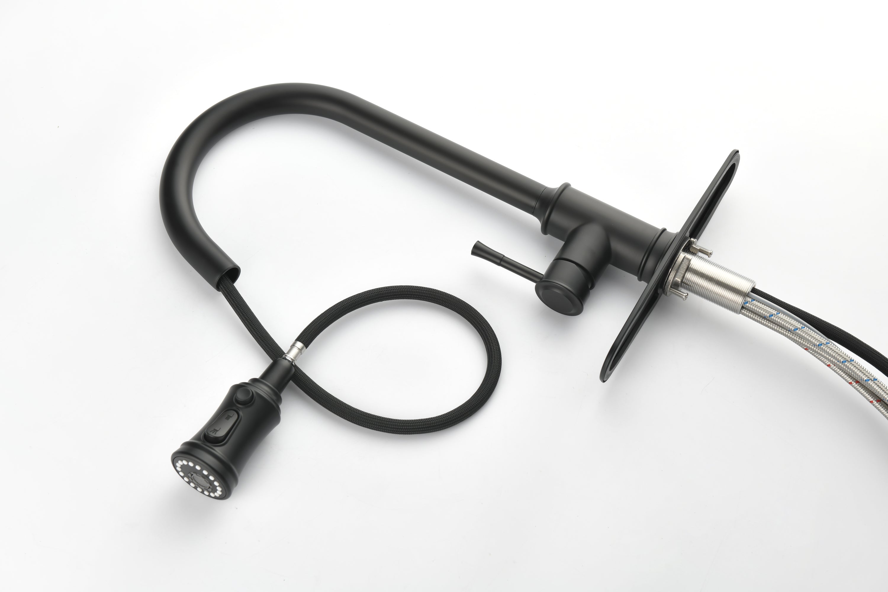 Single Level Stainless Steel Kitchen Sink Faucets with Pull Down Sprayer - Matt Black
