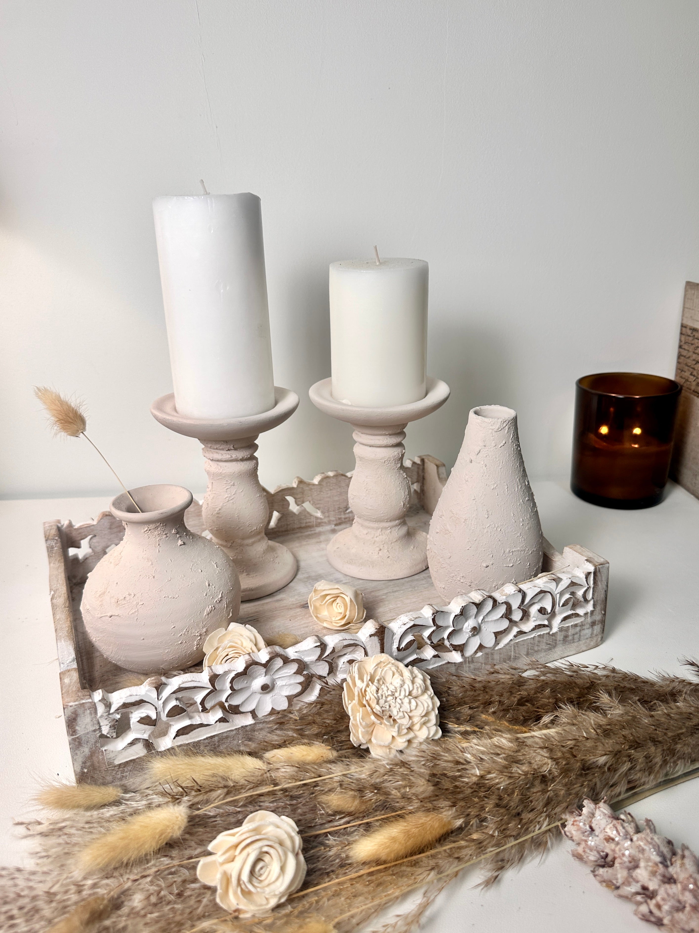 Set of 4 pieces Minimalist Candle Holders with 2 Small Vases - Cream Blush
