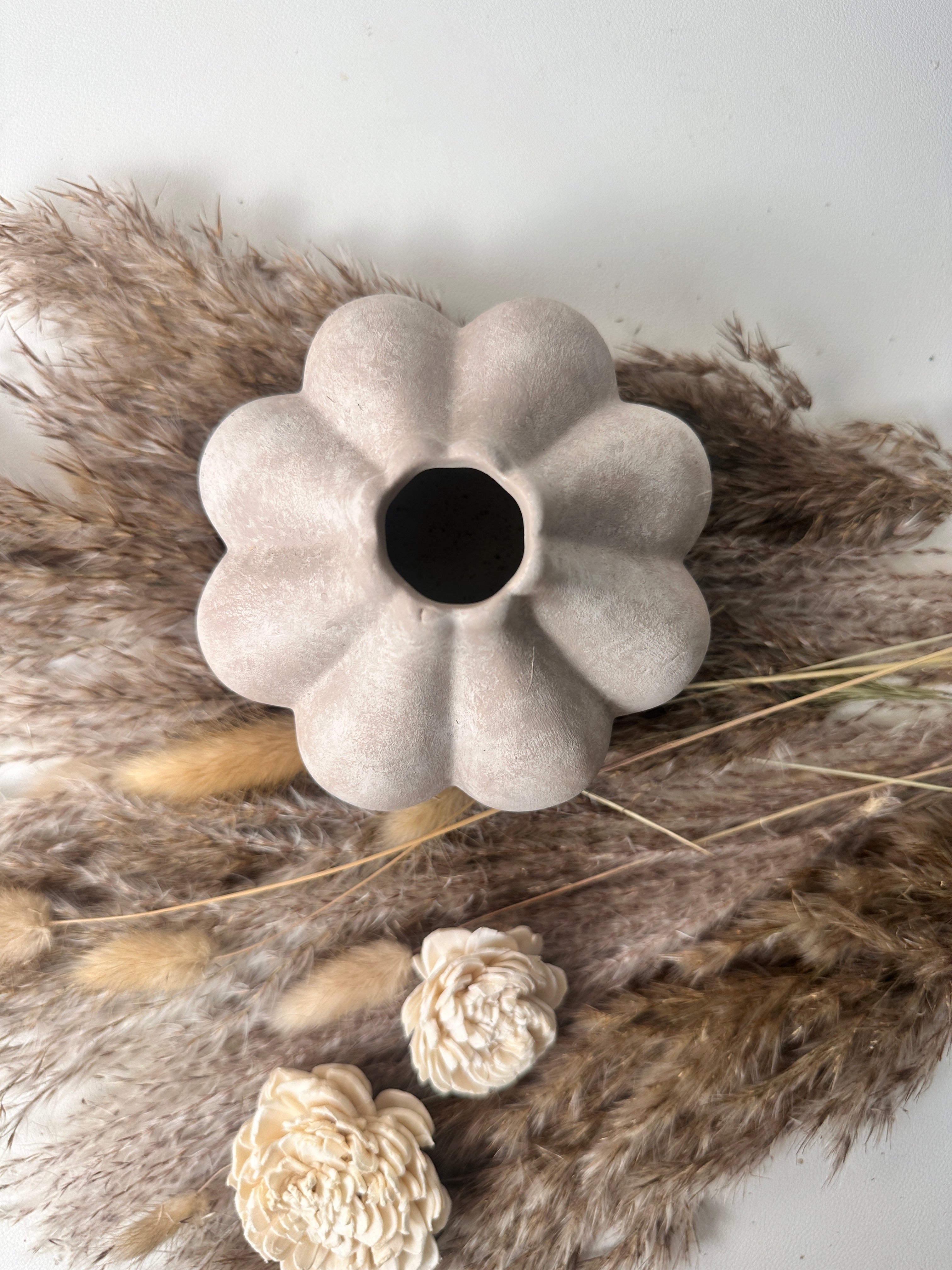 Minimalist rustic hand-painted flower shape small Bud vase 7“ tall- Beige wash
