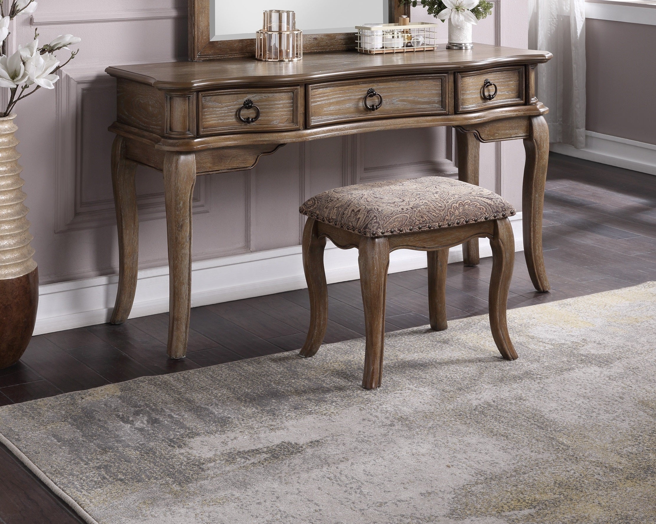 Contemporary Antique Oak Color Vanity Set with Stool Retro Style Drawers Cabriole-tapered Legs Mirror with Floral Crown Molding