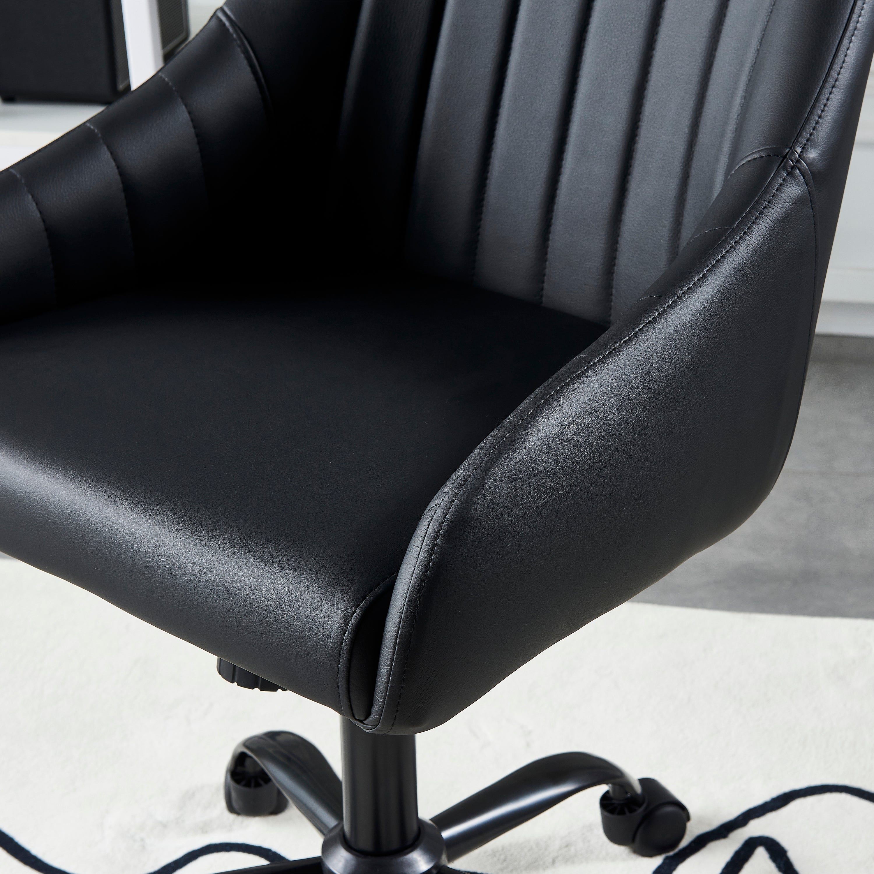 Contemporary PU Leather Adjustable Office Desk Chair - Black