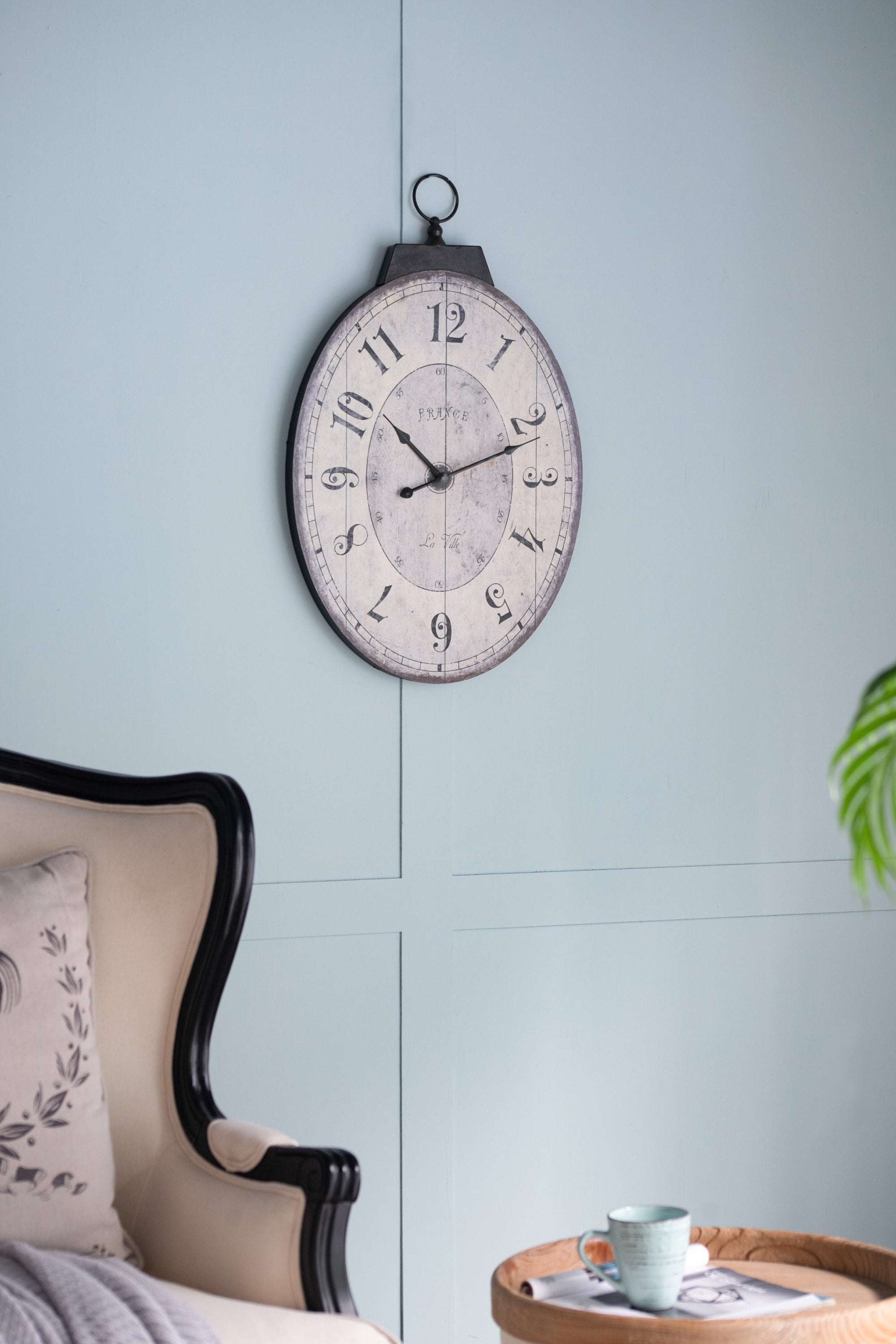 18"x29" Antique White Oval Wall Clock, Traditional Vintage Home Decor Clock