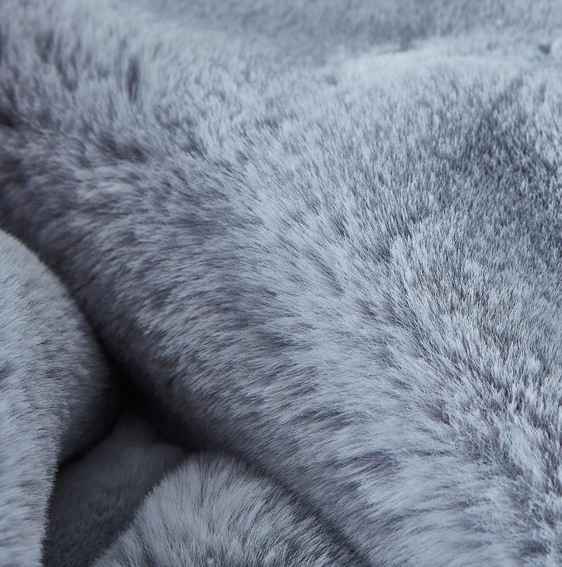 Cassilda Luxury Chinchilla Faux Fur Throw Blanket (50" x 60") - Grey