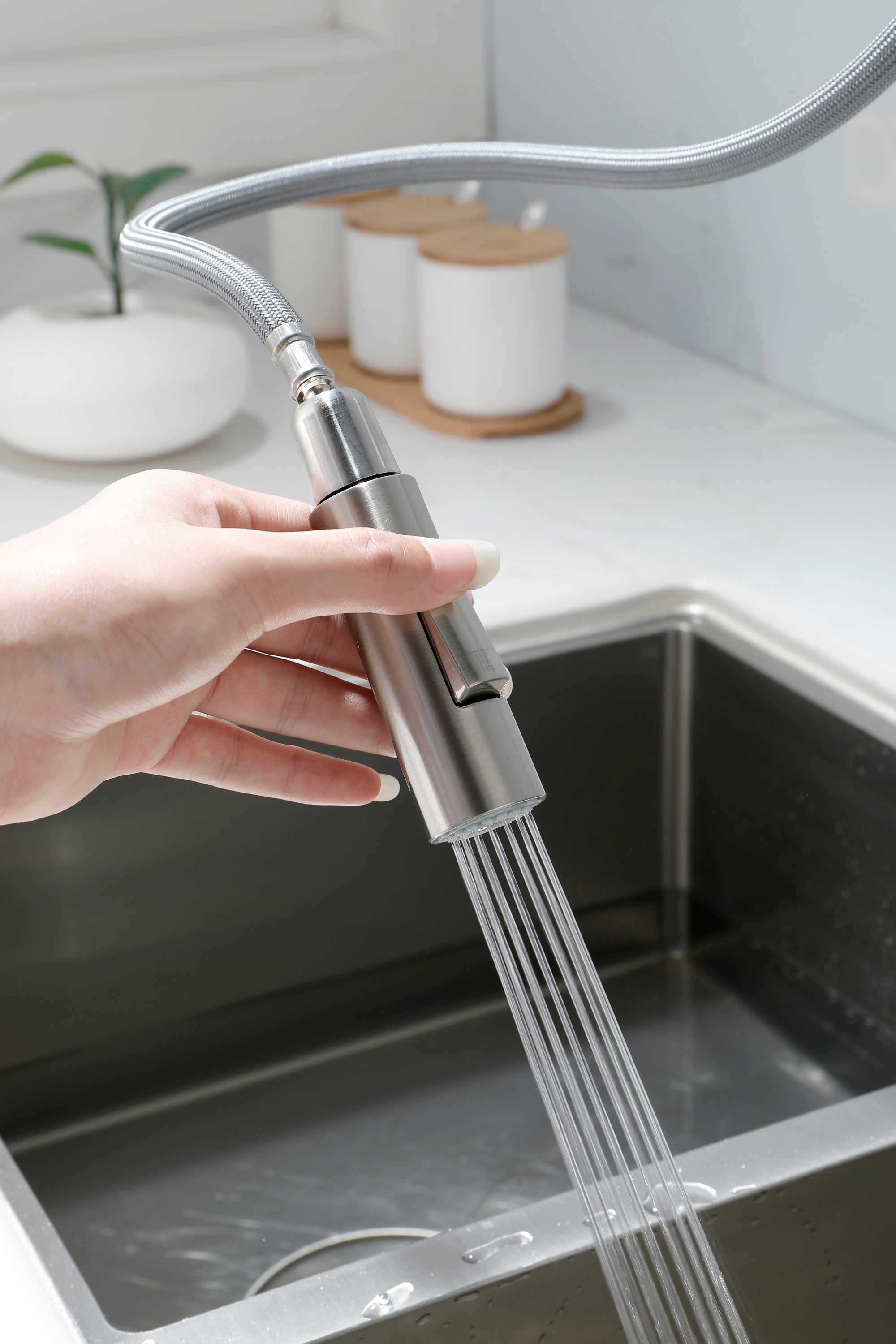 Kitchen Faucet with Pull Down Sprayer - Brushed Nickel