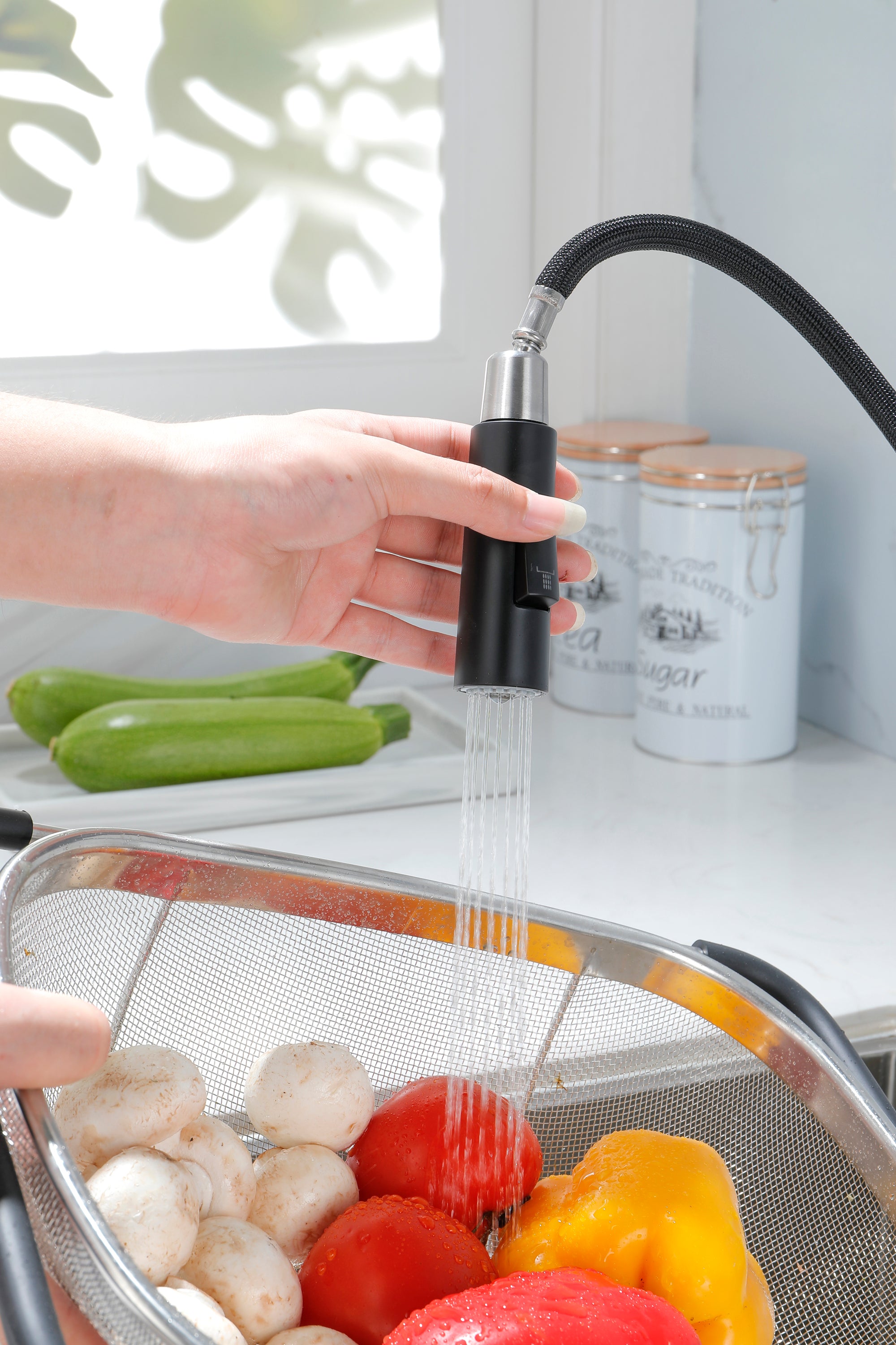 Kitchen Faucet with Pull Down Sprayer - Matt Black