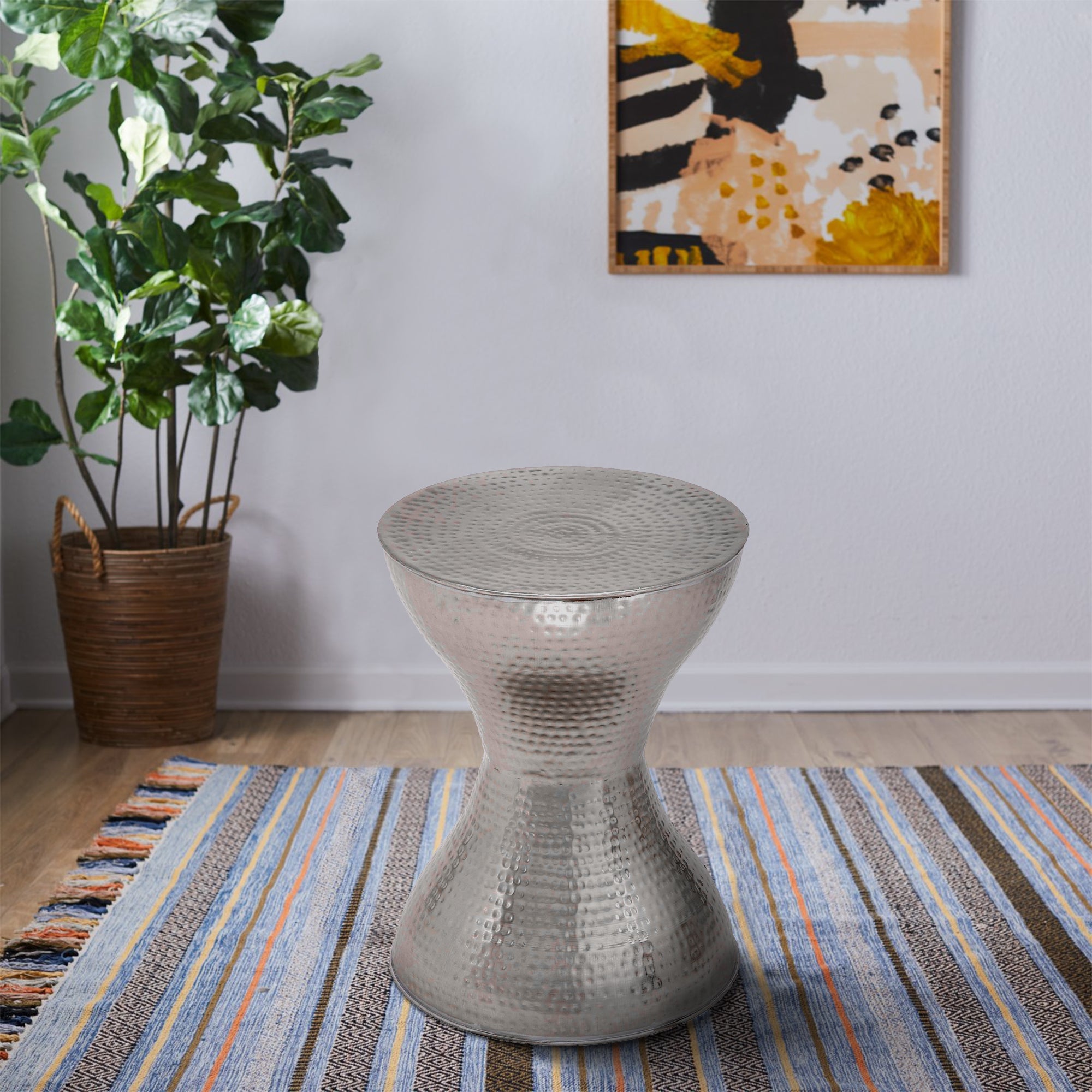 Industrial Style Hammered Texture Iron Stool with Hourglass Shaped Body - Silver