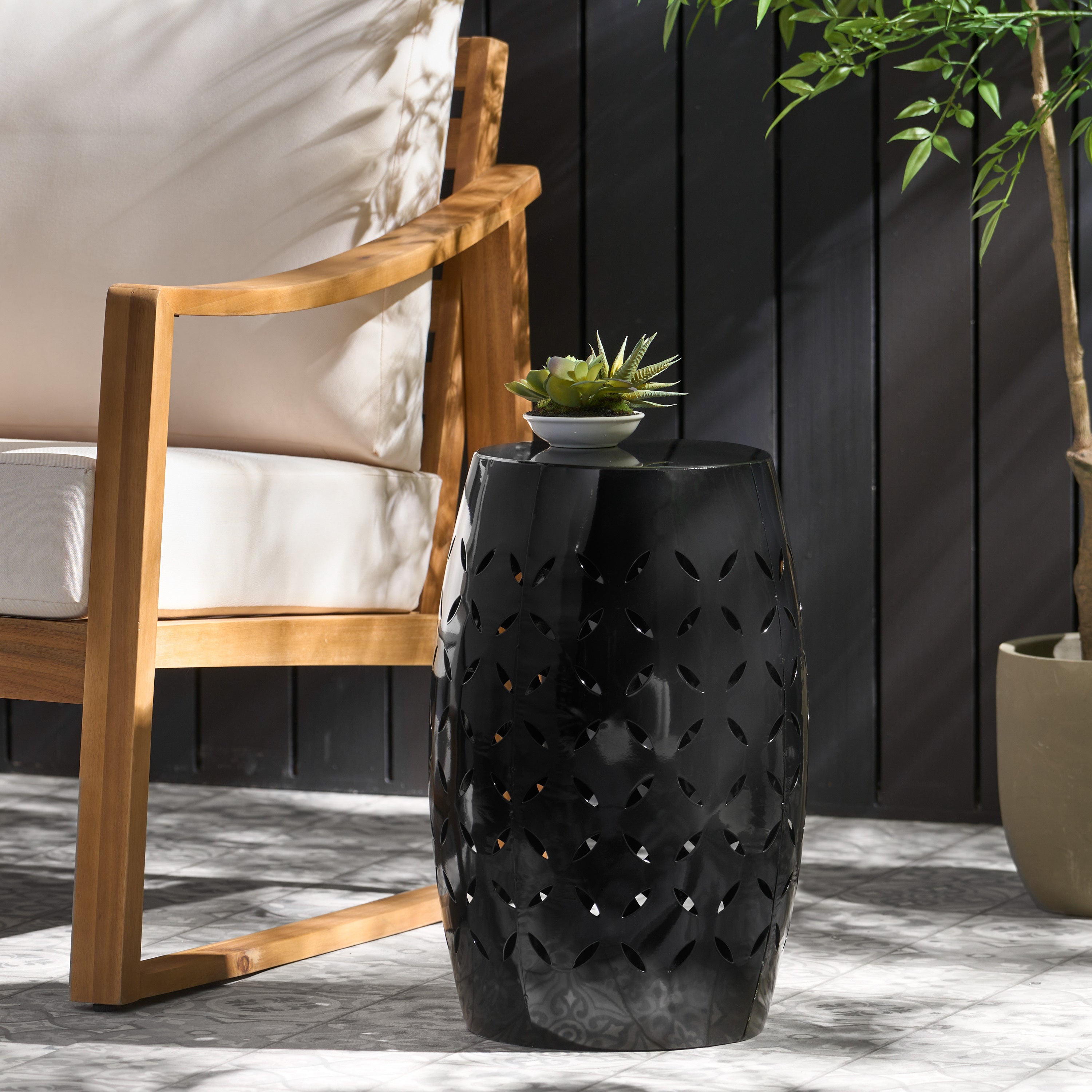 Barrel Shape Metal Side Table - Black