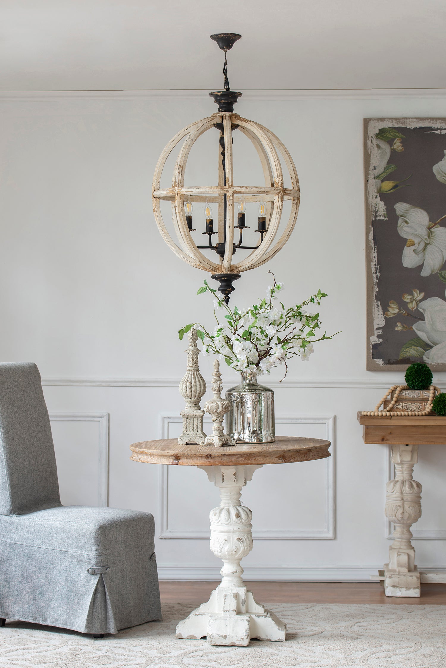 4-Light Farmhouse Chandelier, Wood Chandelier Globe Hanging Light Fixture with Adjustable Chain