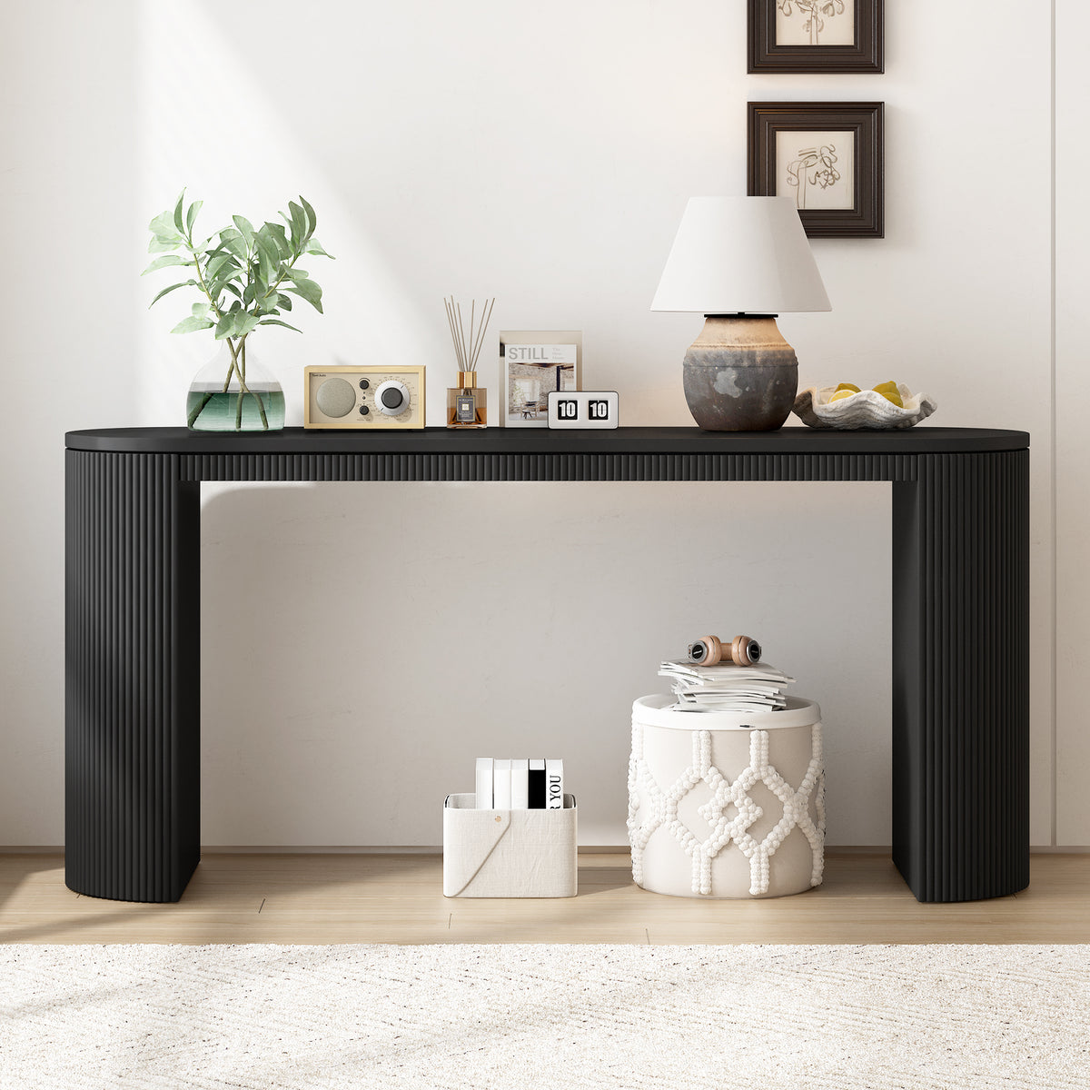 Curved Design Console Table with Unique Vertical Stripe Design ,Suitable for Living Room,Study and Entrance