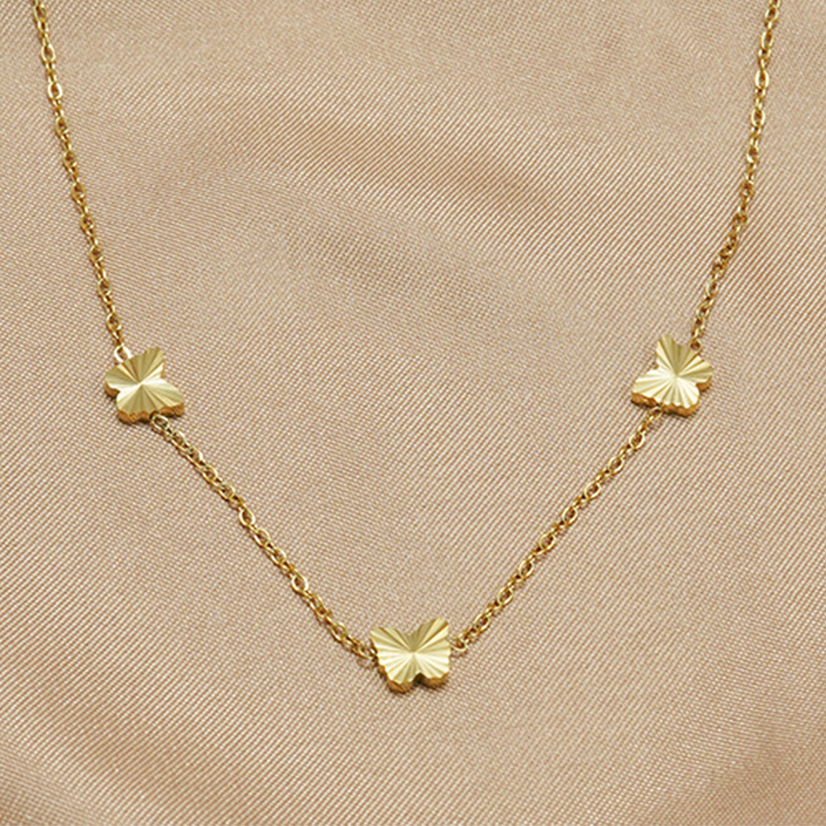 Stainless Steel 18K Gold-Plated Jewelry Set 3D Glass Star Pendant Hypoallergenic Tarnish Free Earrings