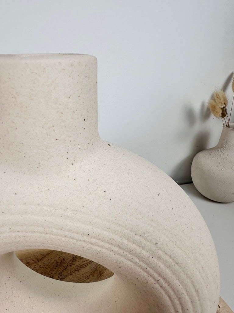 Minimalist Donut Ceramic Vase 9.5" Cream