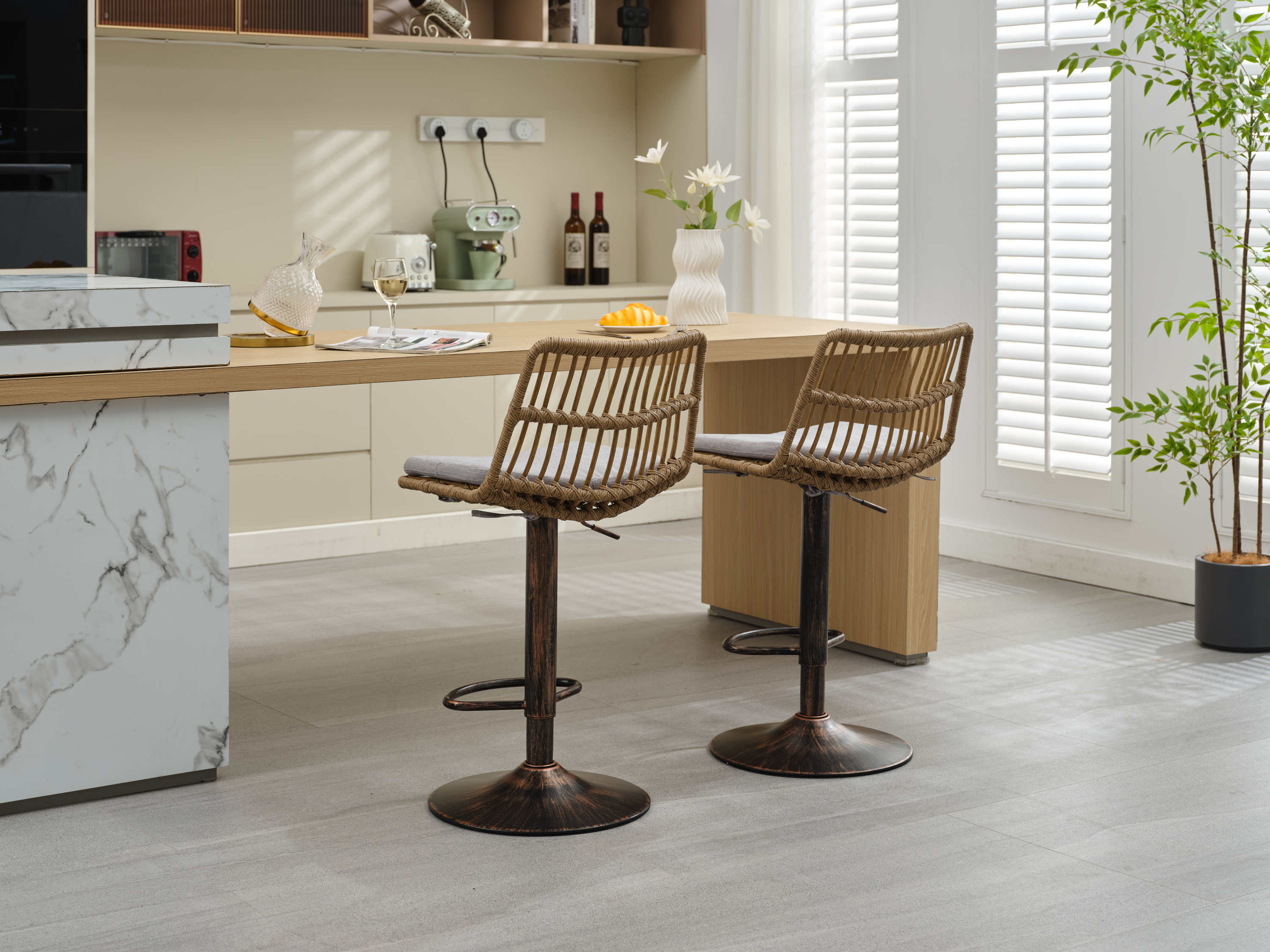 Set of 2 Rattan Bar Stool, 360 Swivel Bar Chair, Counter Height Chair with Footrest - Grey