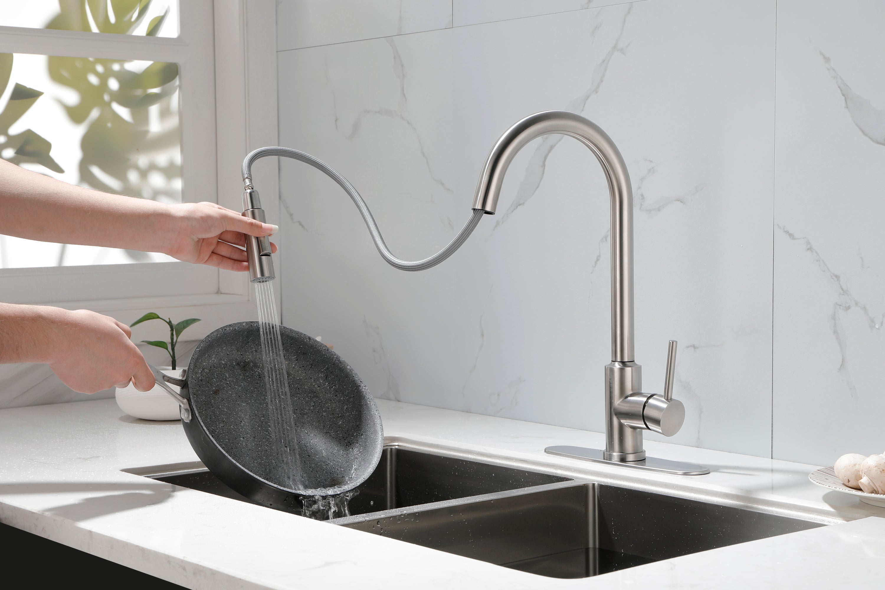 Kitchen Faucet with Pull Down Sprayer - Brushed Nickel