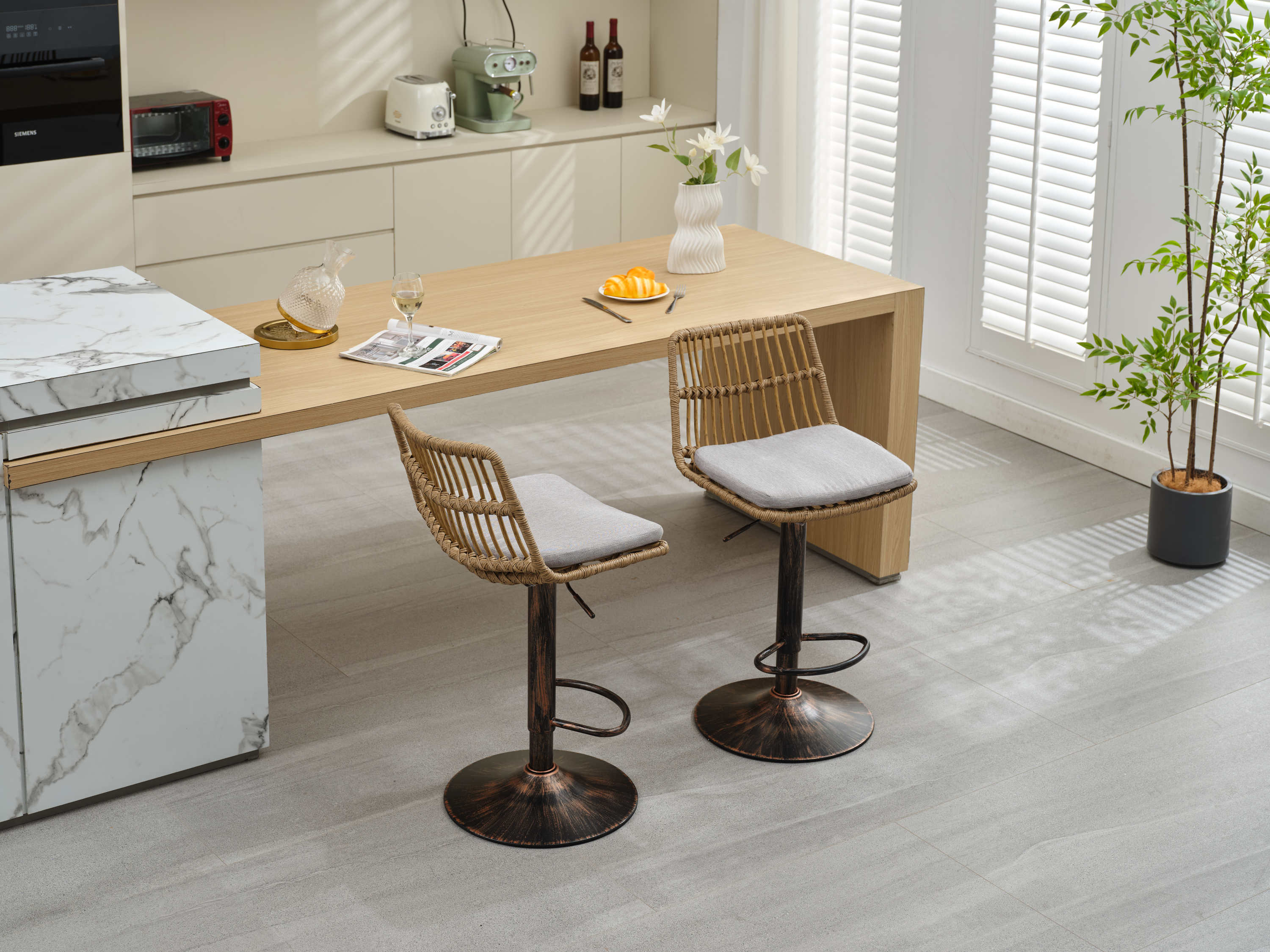 Set of 2 Rattan Bar Stool, 360 Swivel Bar Chair, Counter Height Chair with Footrest - Grey