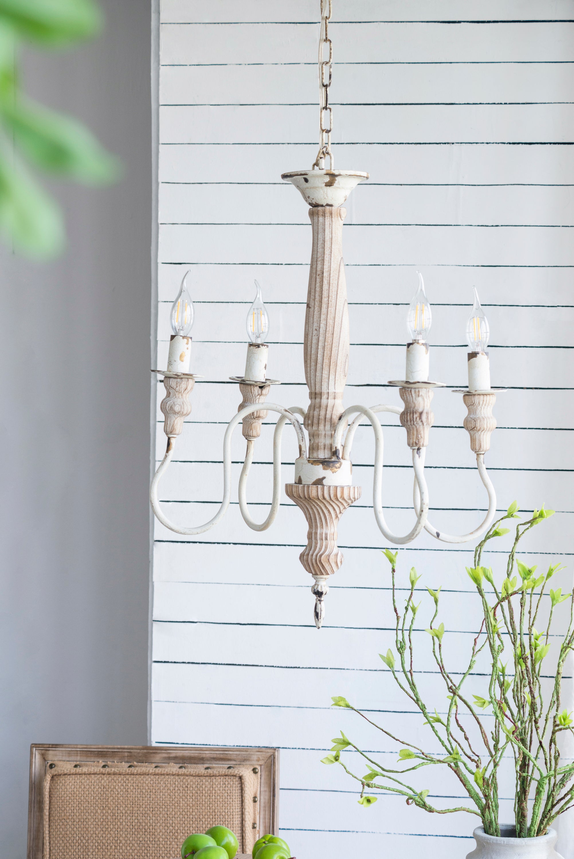 4-Light Rustic Style Chandelier, Hanging Light Fixture with Adjustable Chain - Cream White