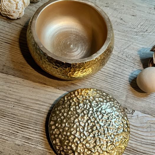 Gold Round Decorative Box with Lid, Textured Finish, Elegant Storage Container