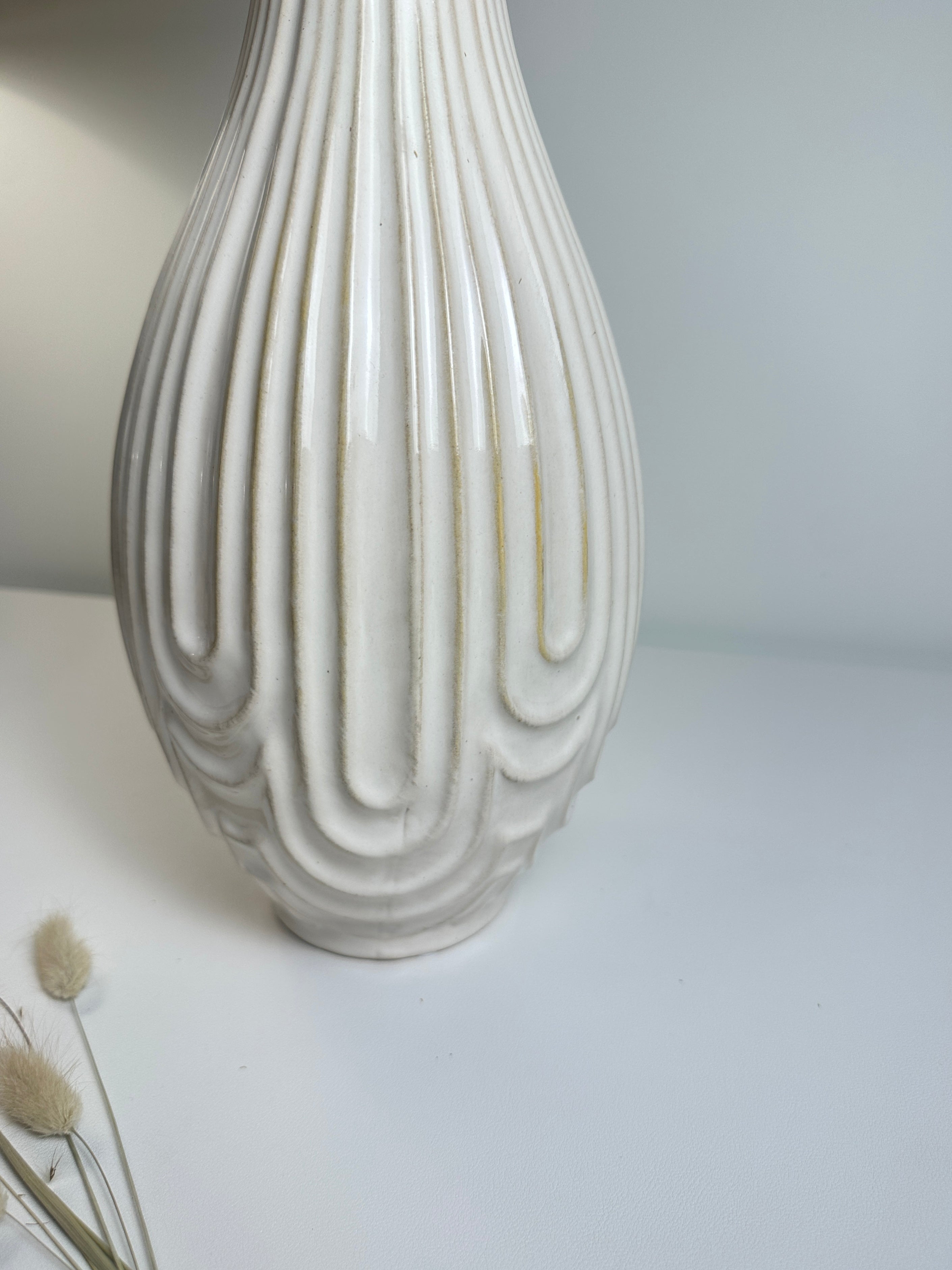 Contemporary Ceramic Ribbed Arc Vase 14"- White