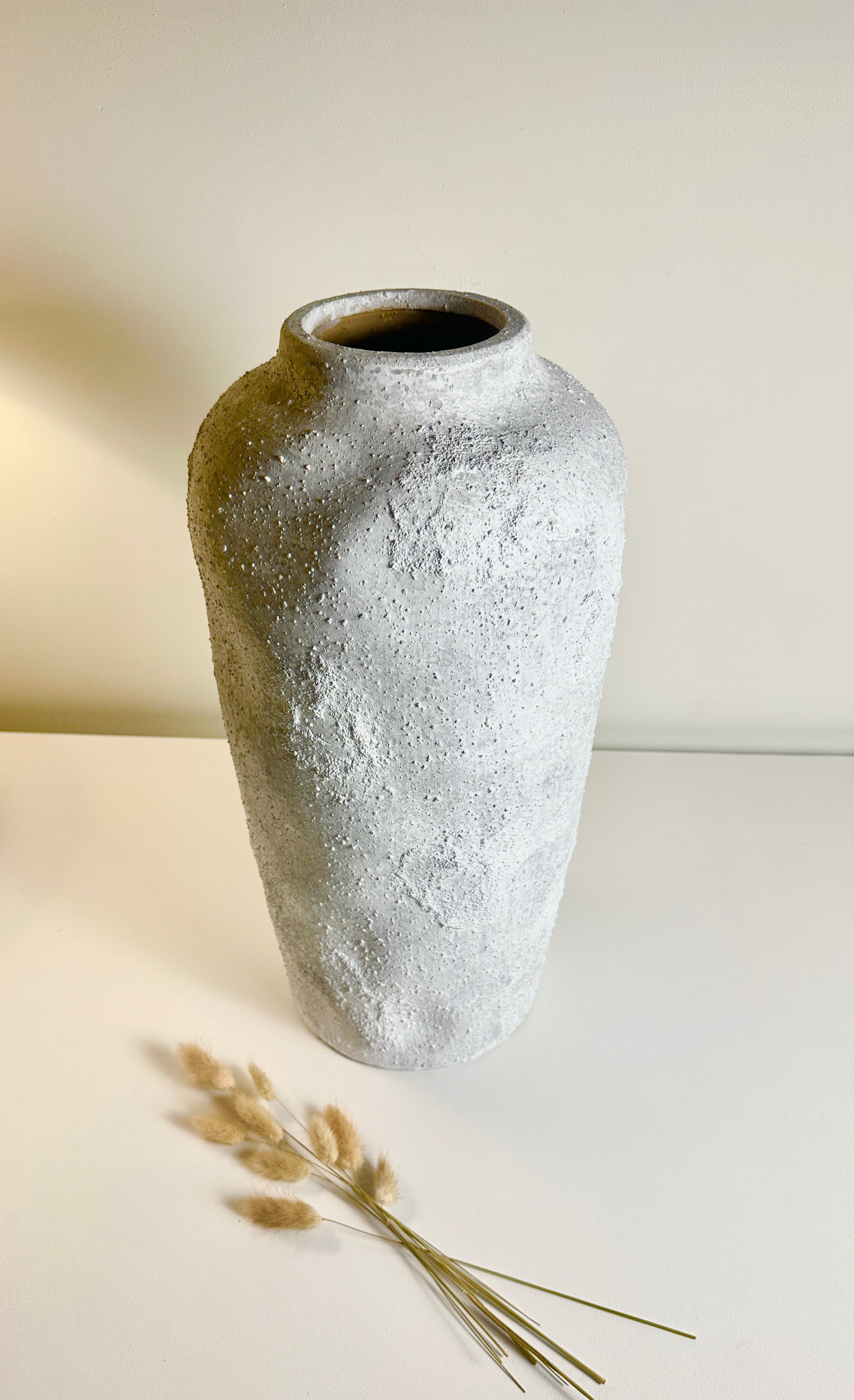 Minimalist Floor Vase or Table Vase Textured Ceramic White/Light Grey 17"Tall