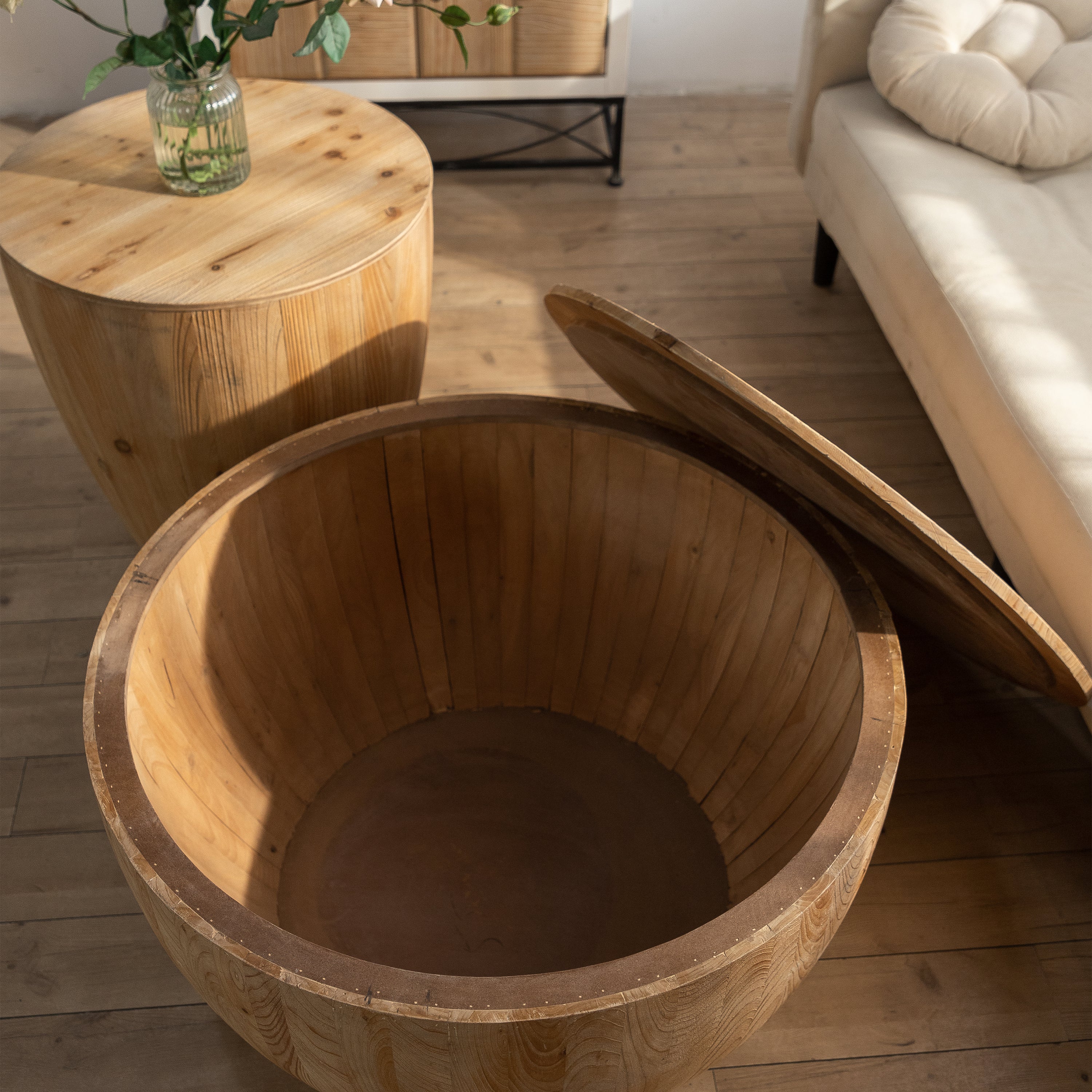 31.50"Vintage Style Bucket Shaped Coffee Table - Natural