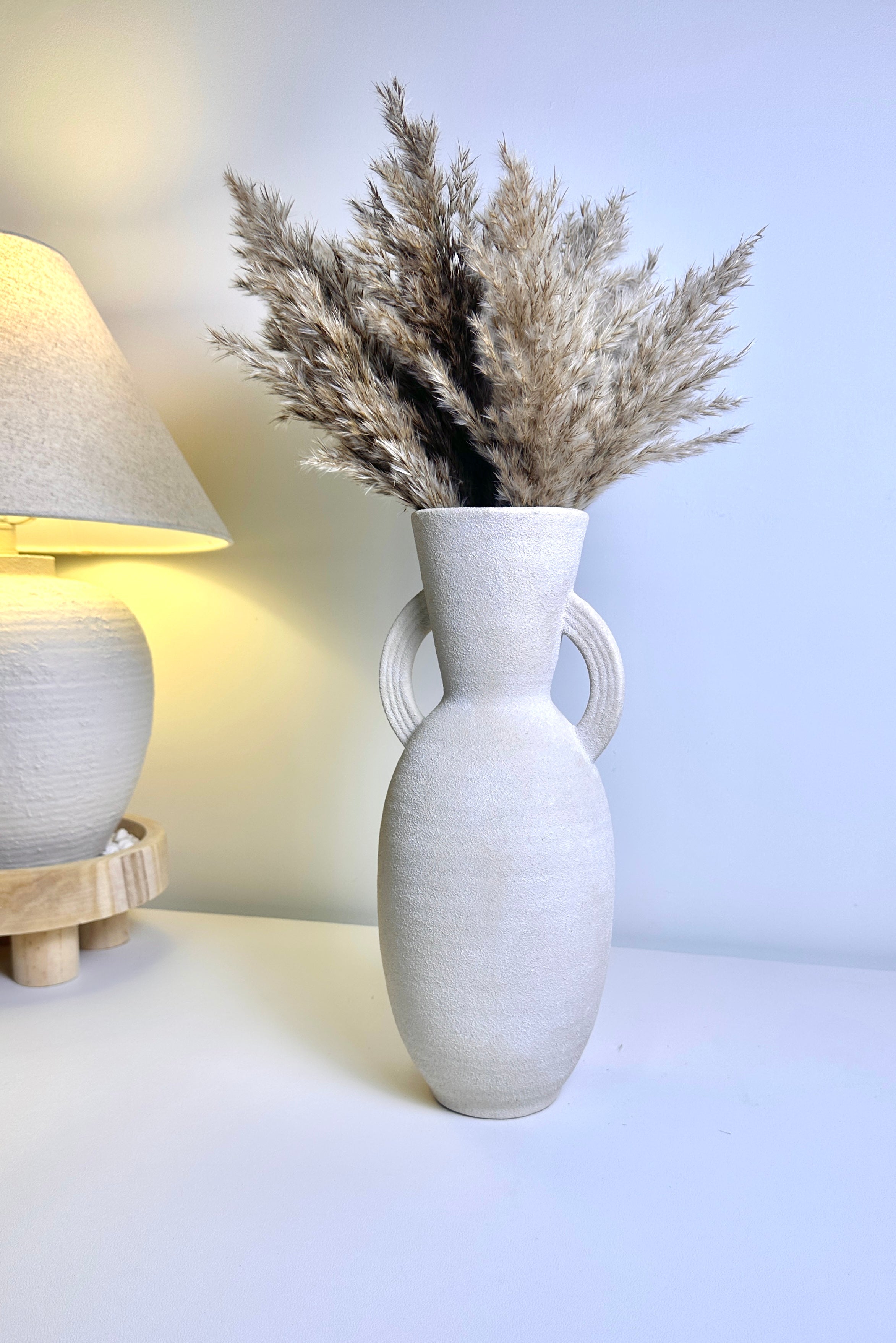 Minimalist Textured Roman Style Vase 14“ beige