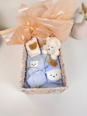 LUXURY BABY GIFT BAG - Cream/ Blue - Set of 7