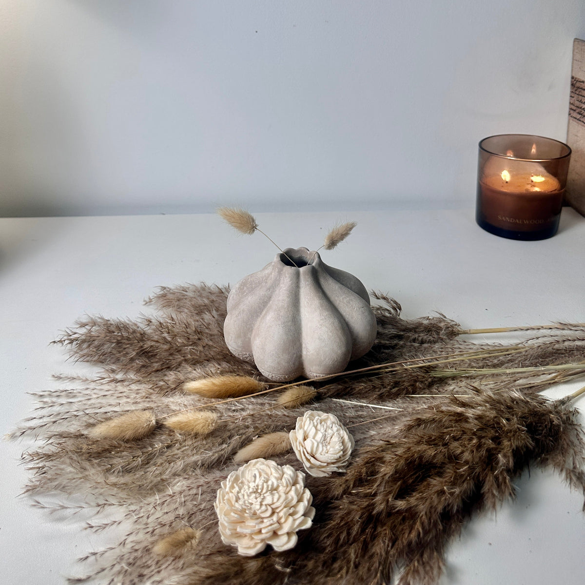 Minimalist rustic hand-painted flower shape small Bud vase 7“ tall- Beige wash