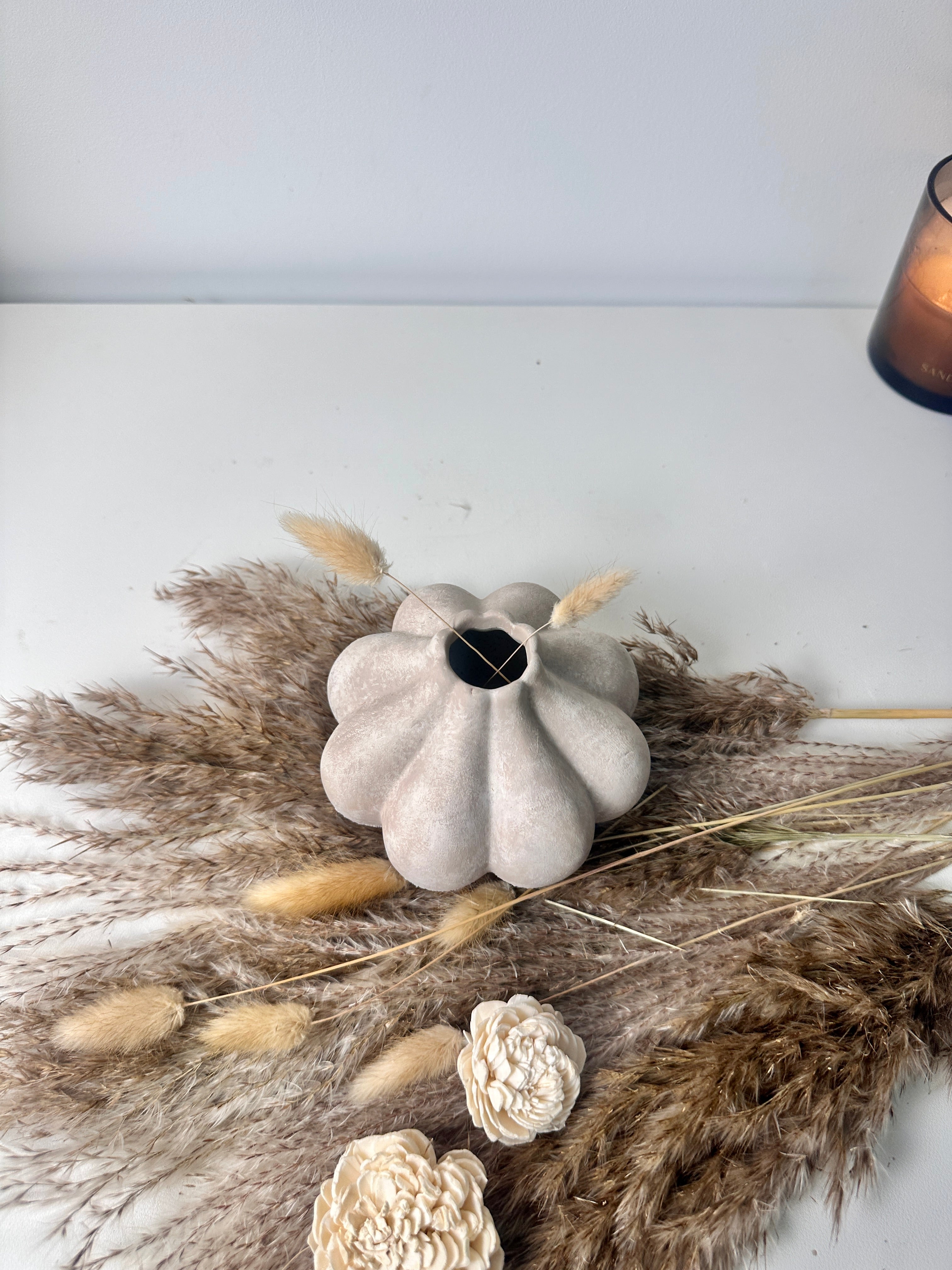 Minimalist rustic hand-painted flower shape small Bud vase 7“ tall- Beige wash