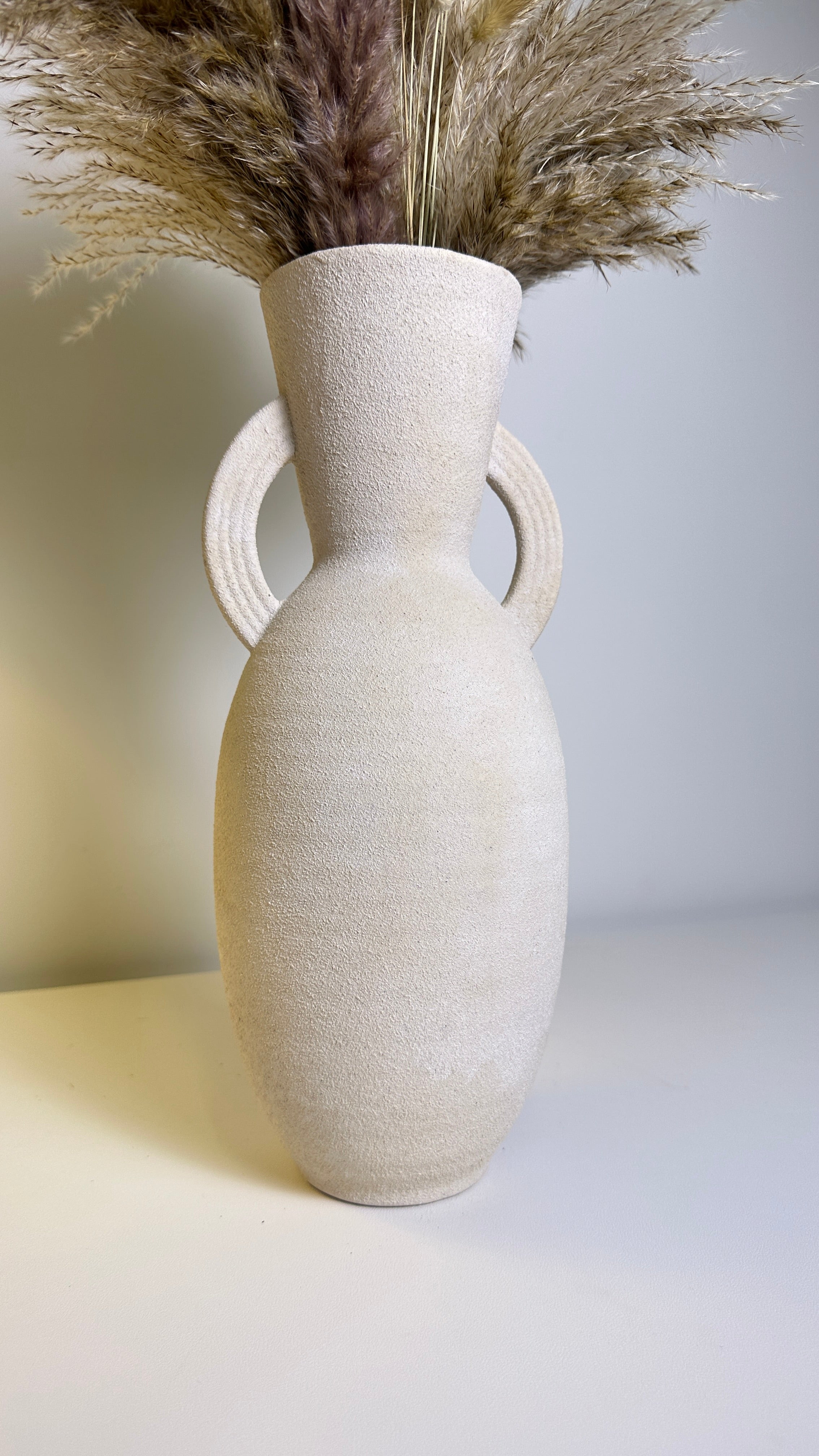 Minimalist Textured Roman Style Vase 14“ beige