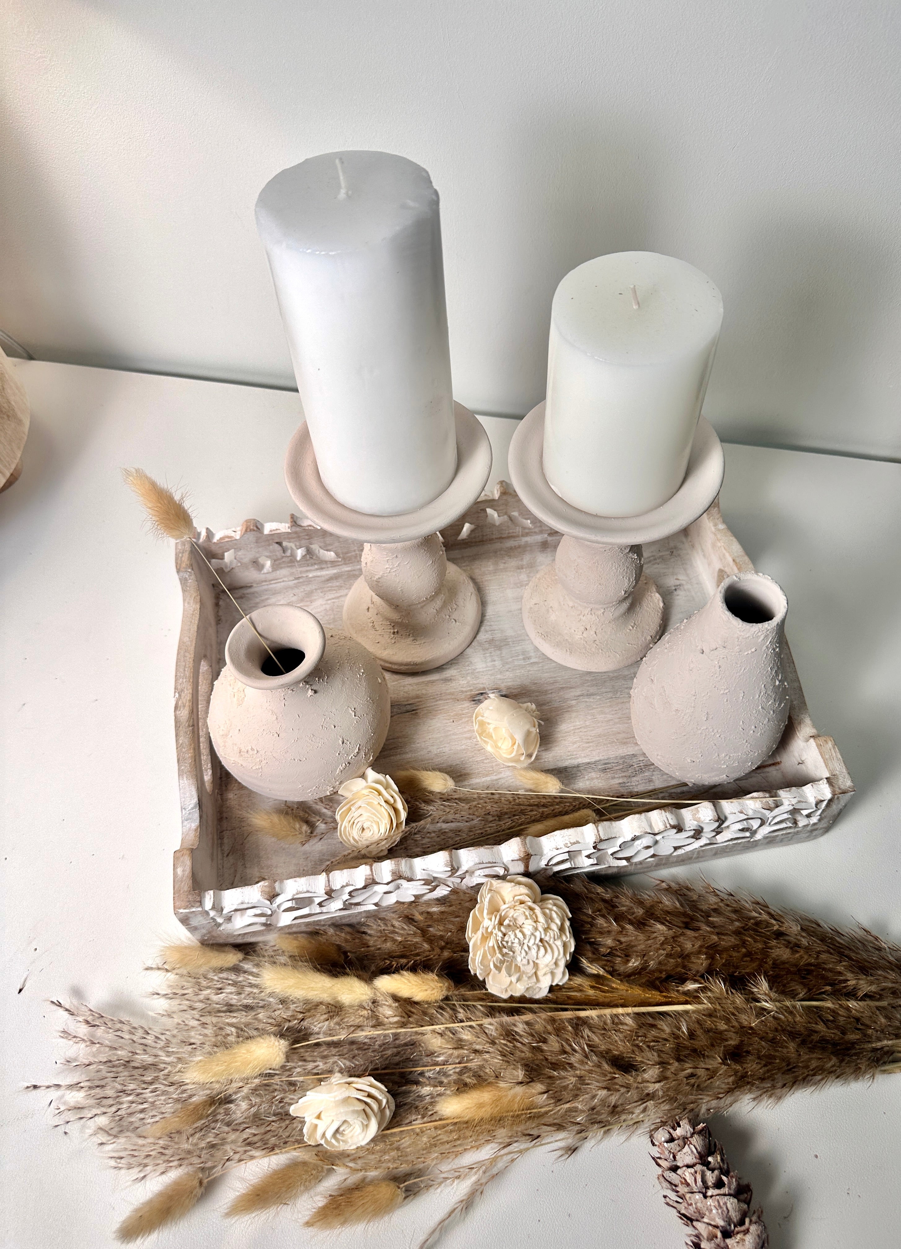 Set of 4 pieces Minimalist Candle Holders with 2 Small Vases - Cream Blush