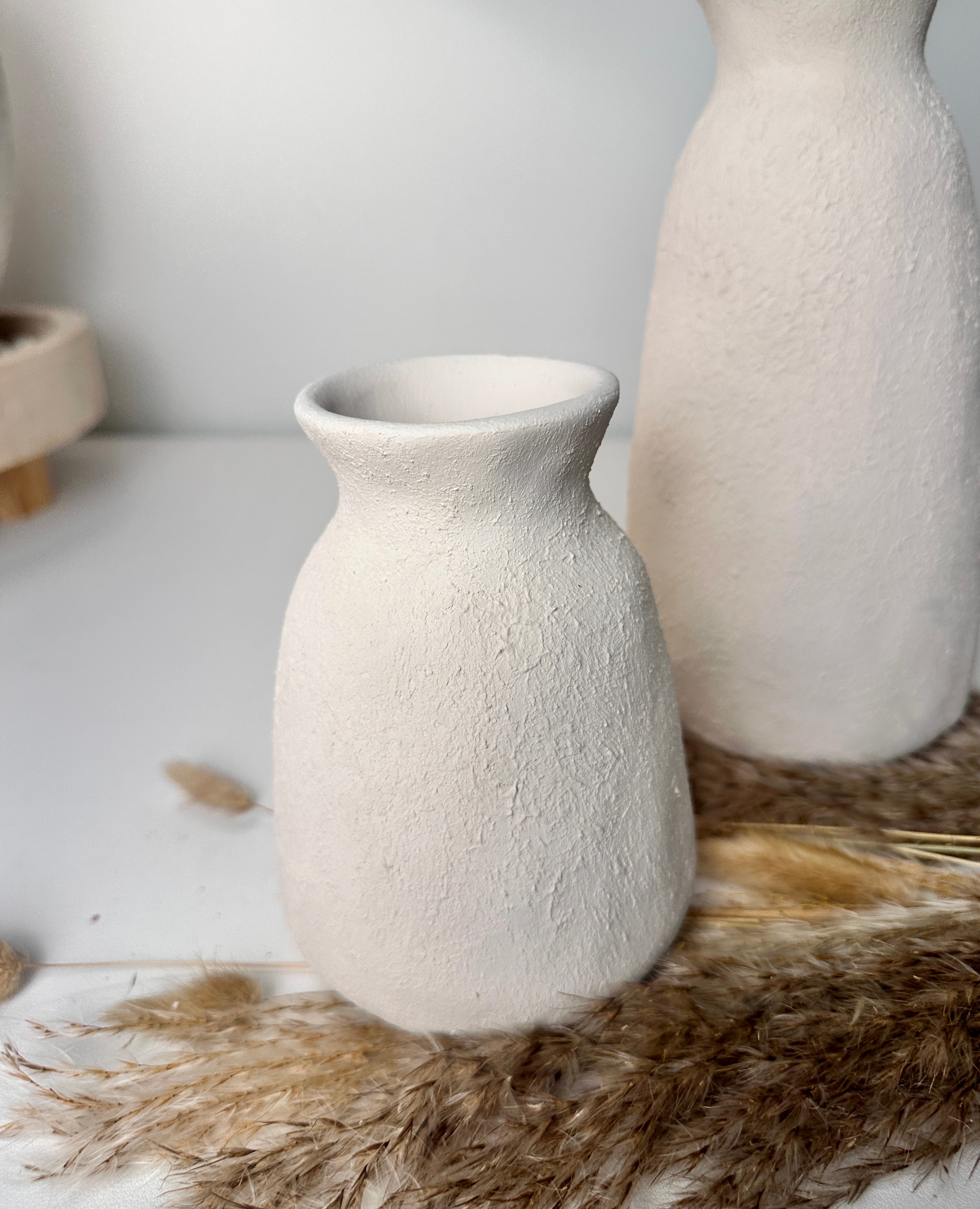Set of 2 Vases minimalist hand-painted textured - cream