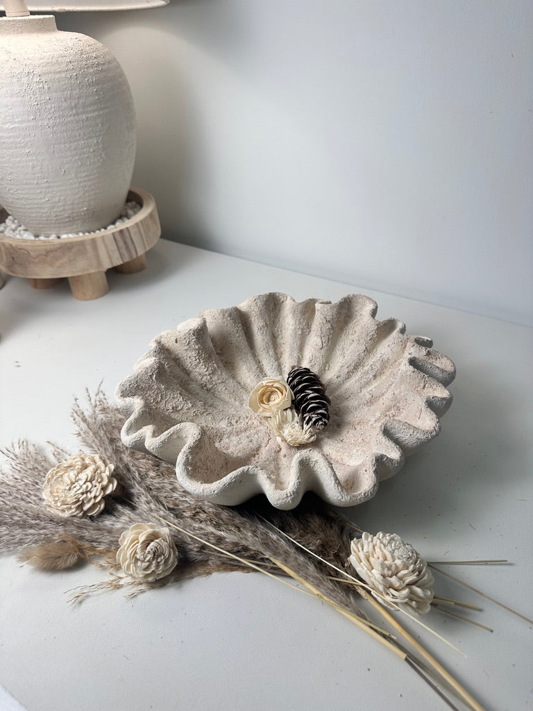 Minimalist Textured Flower Bowl Shape Tray 12x12x3“ - Cream