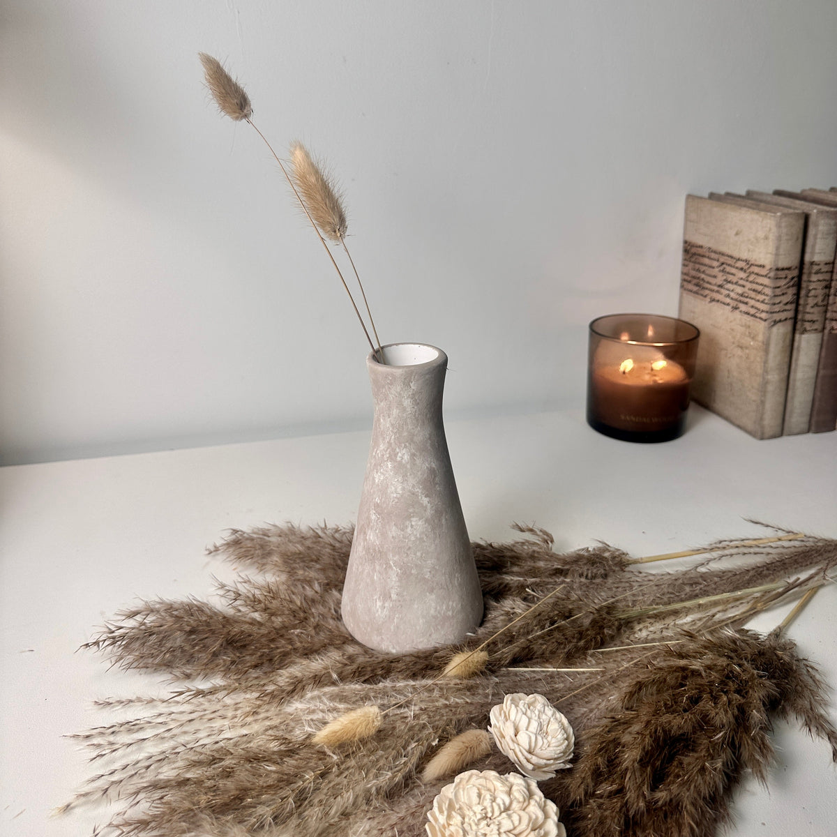 Minimalist rustic hand-painted small Bud vase 7“ tall- Beige wash