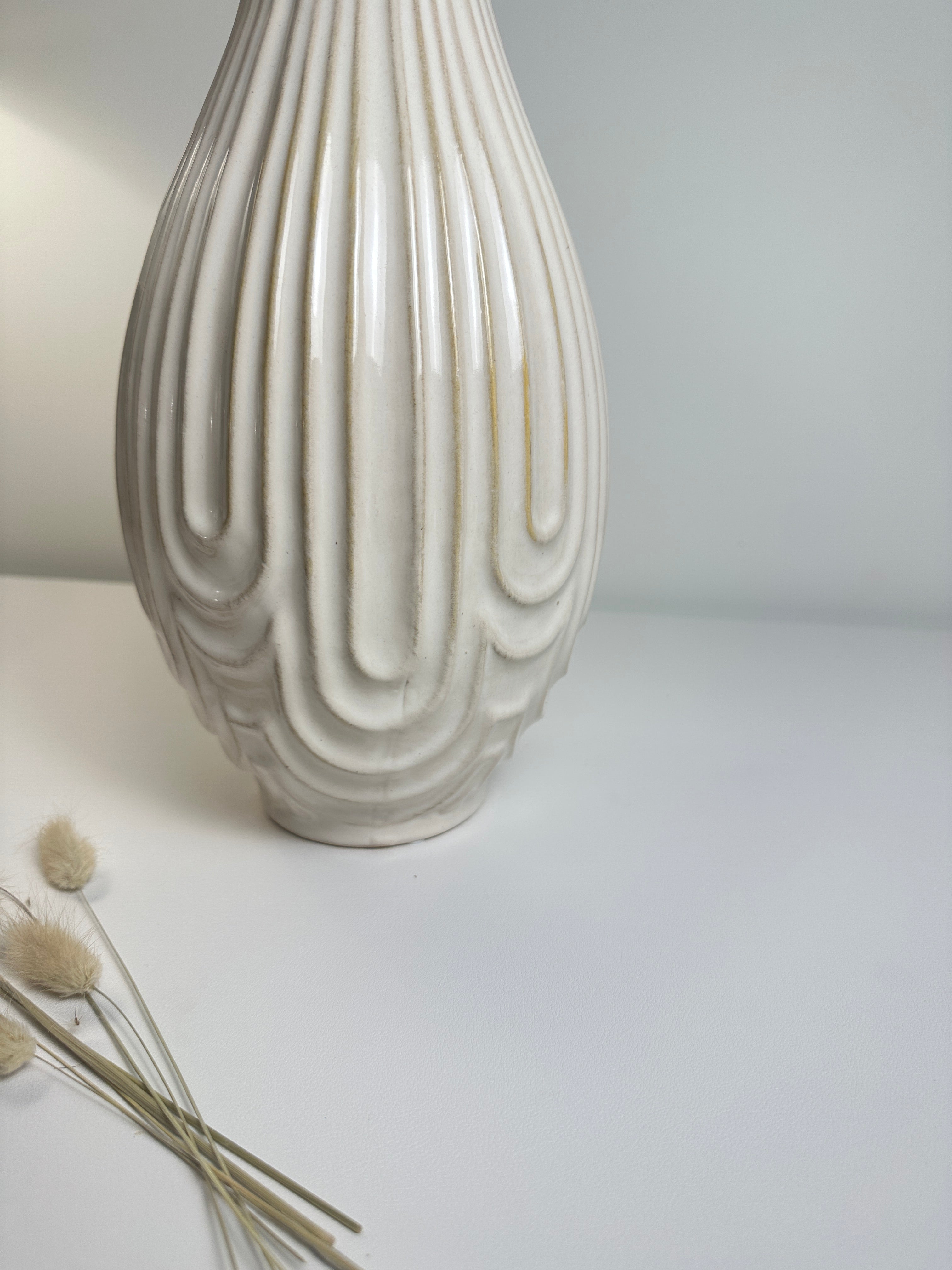 Contemporary Ceramic Ribbed Arc Vase 14"- White