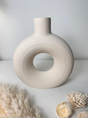Minimalist Donut Ceramic Vase 9.5" Cream