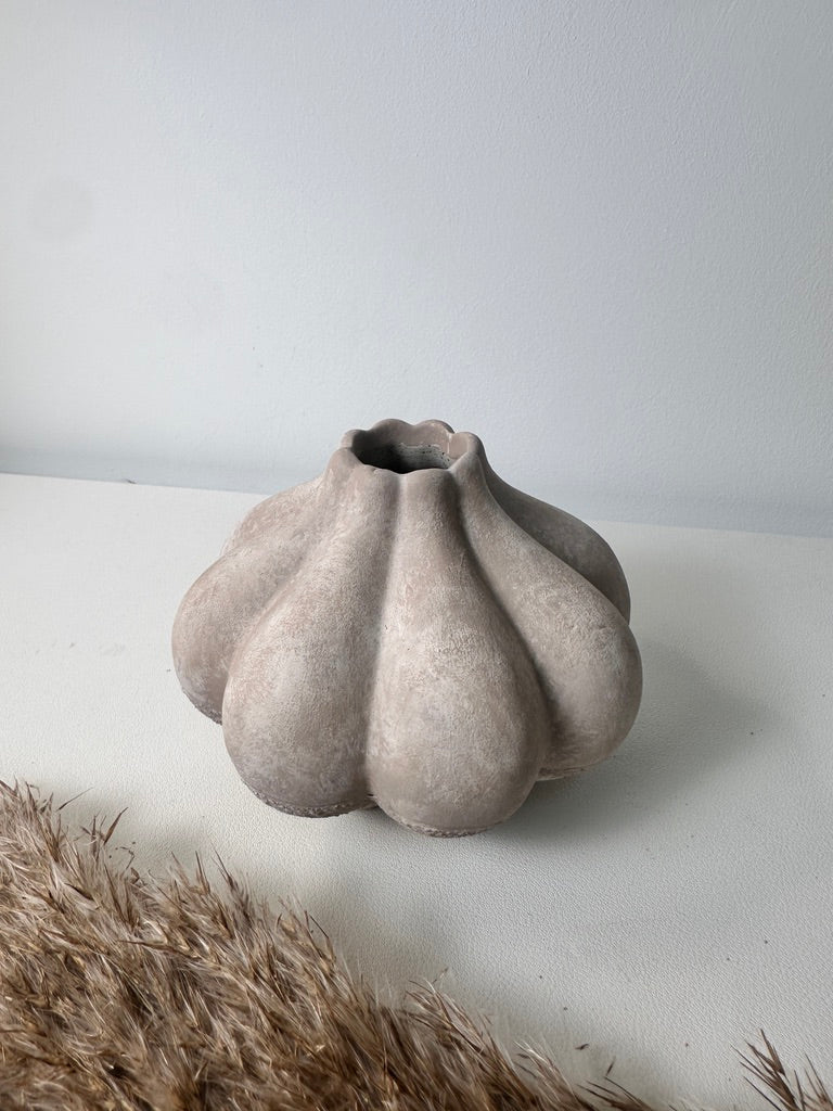 Minimalist rustic hand-painted flower shape small Bud vase 7“ tall- Beige wash