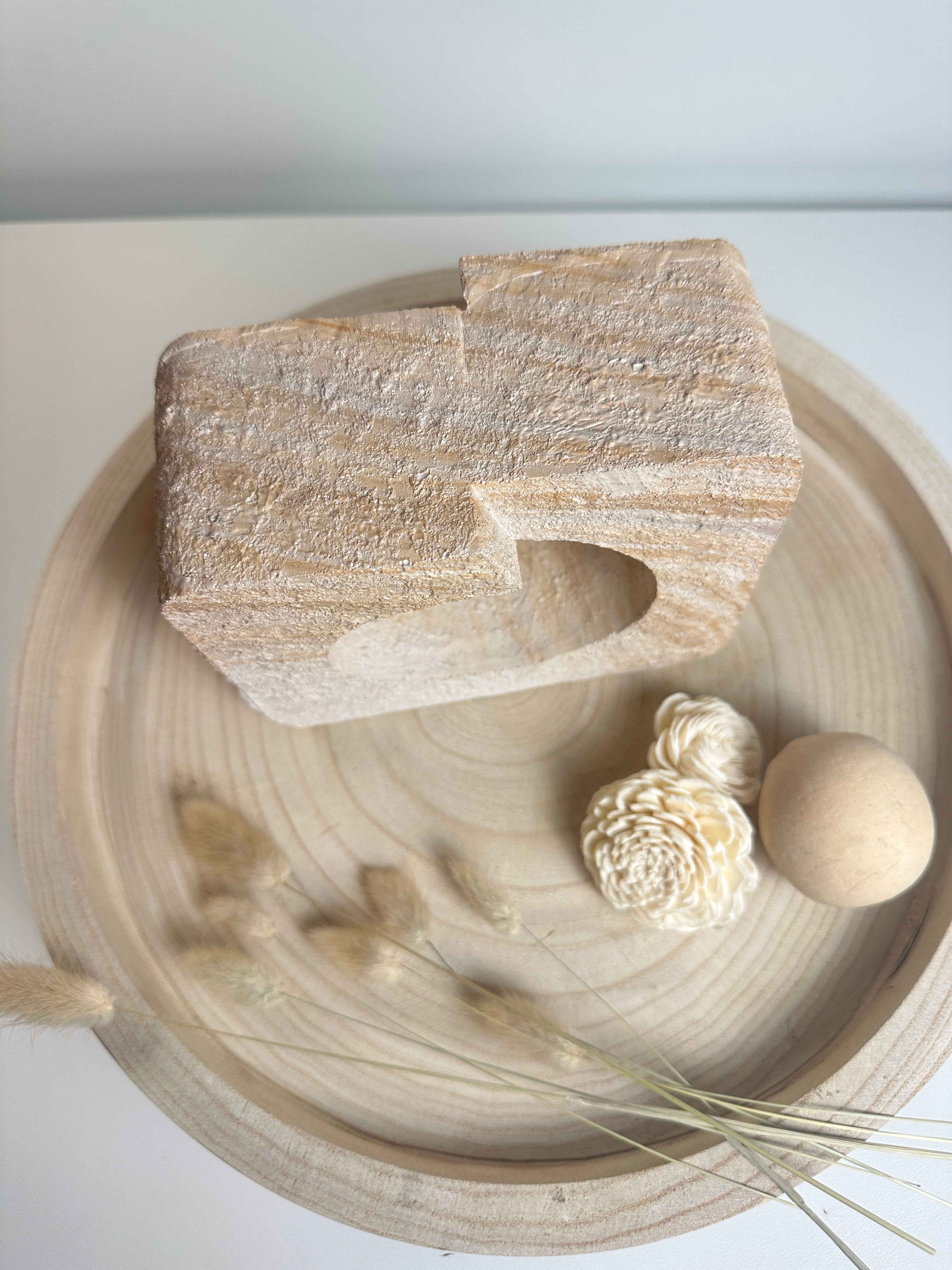 Minimalist Sculpture Art Piece Decorative Accent 5.5x6x3“