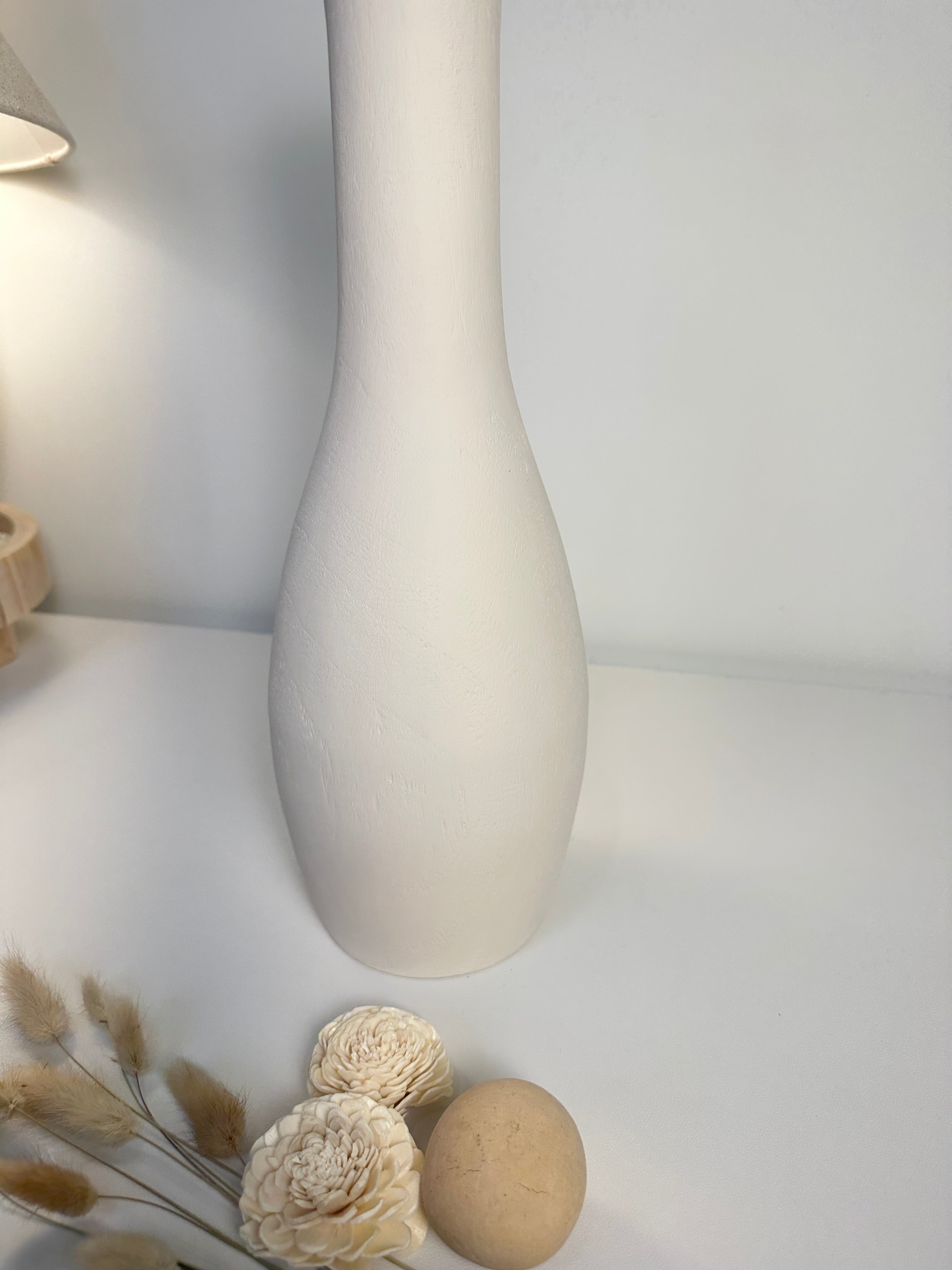 Elegant Paulownia Wood Vase - White