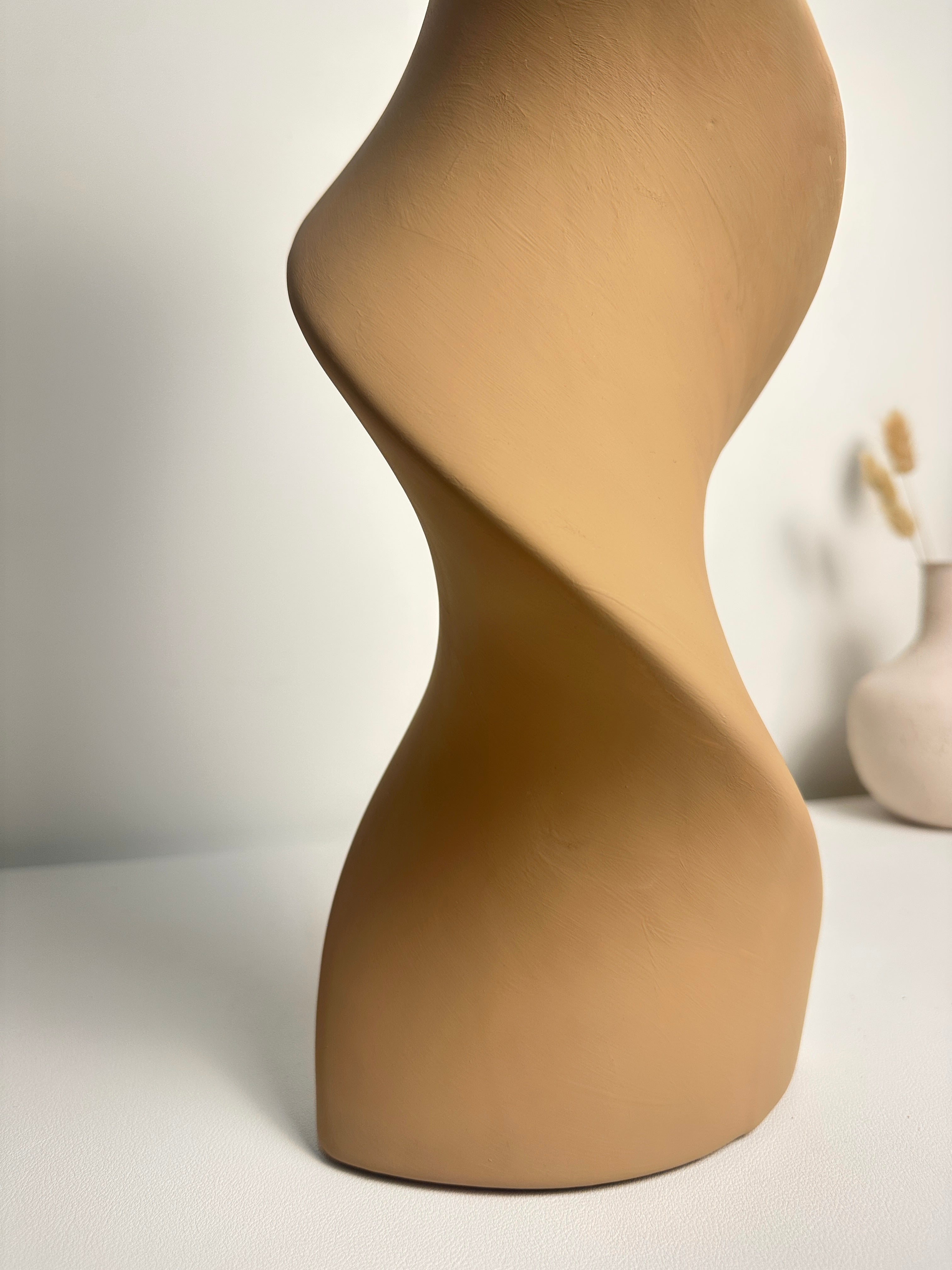 Modern Twisted Vase 16" - Coffee Brown