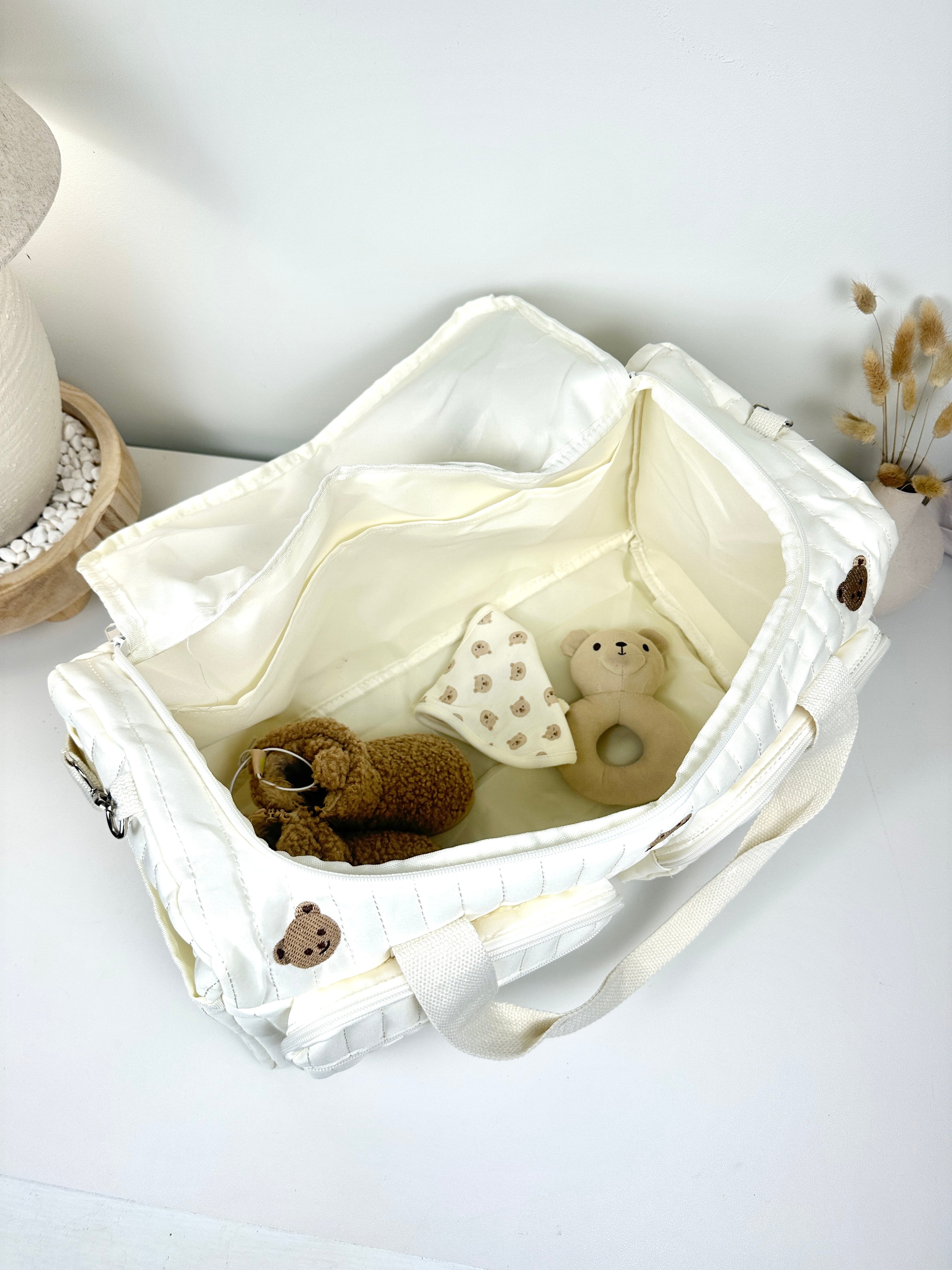 Set of 3 (DUFFEL BAG + POUCH 1 BAG + POUCH FULL BEARS) - BABY BAG ESSENTIALS