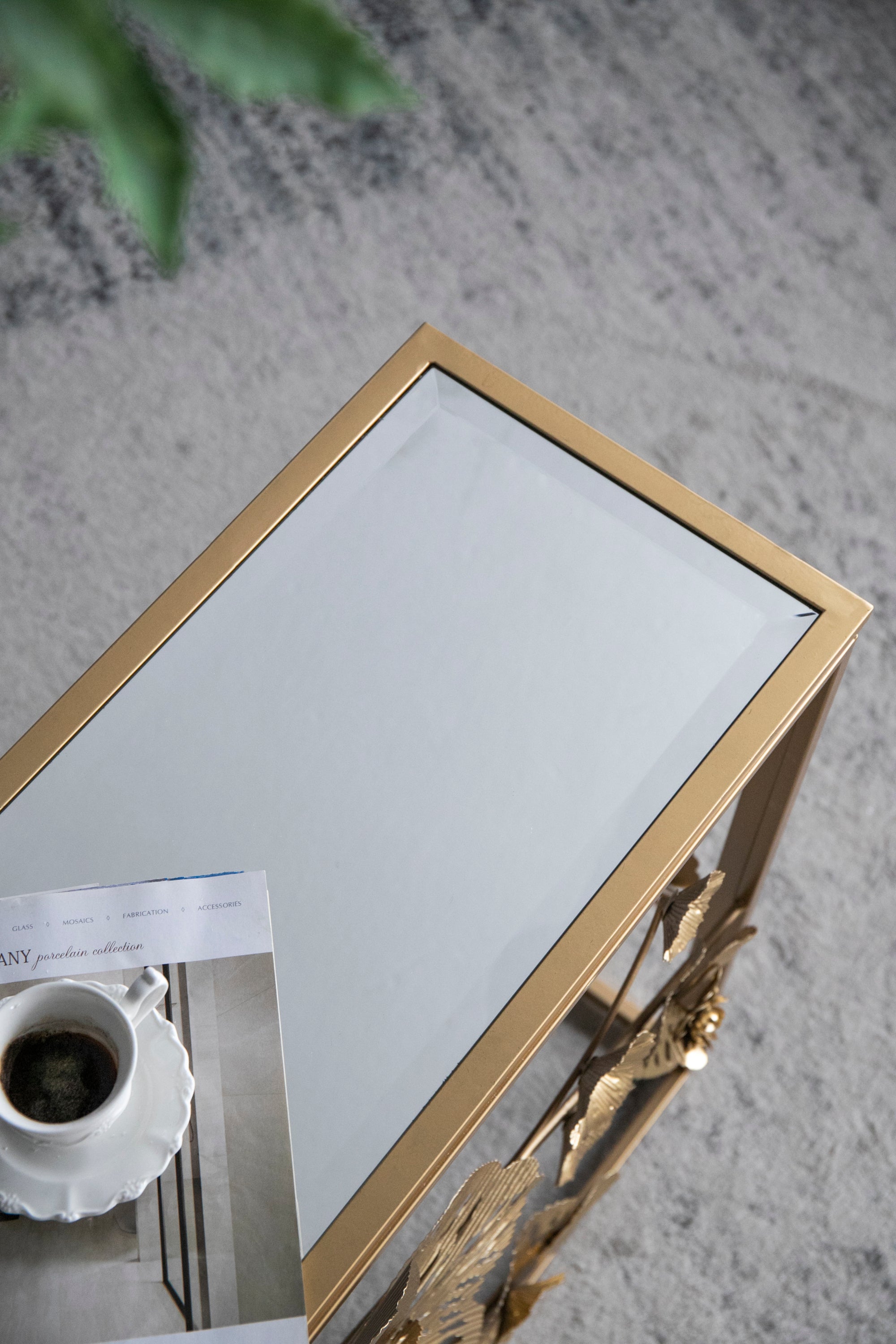 Gold Console Table with Mirrored Glass Top 39.5"x12"x30.5"